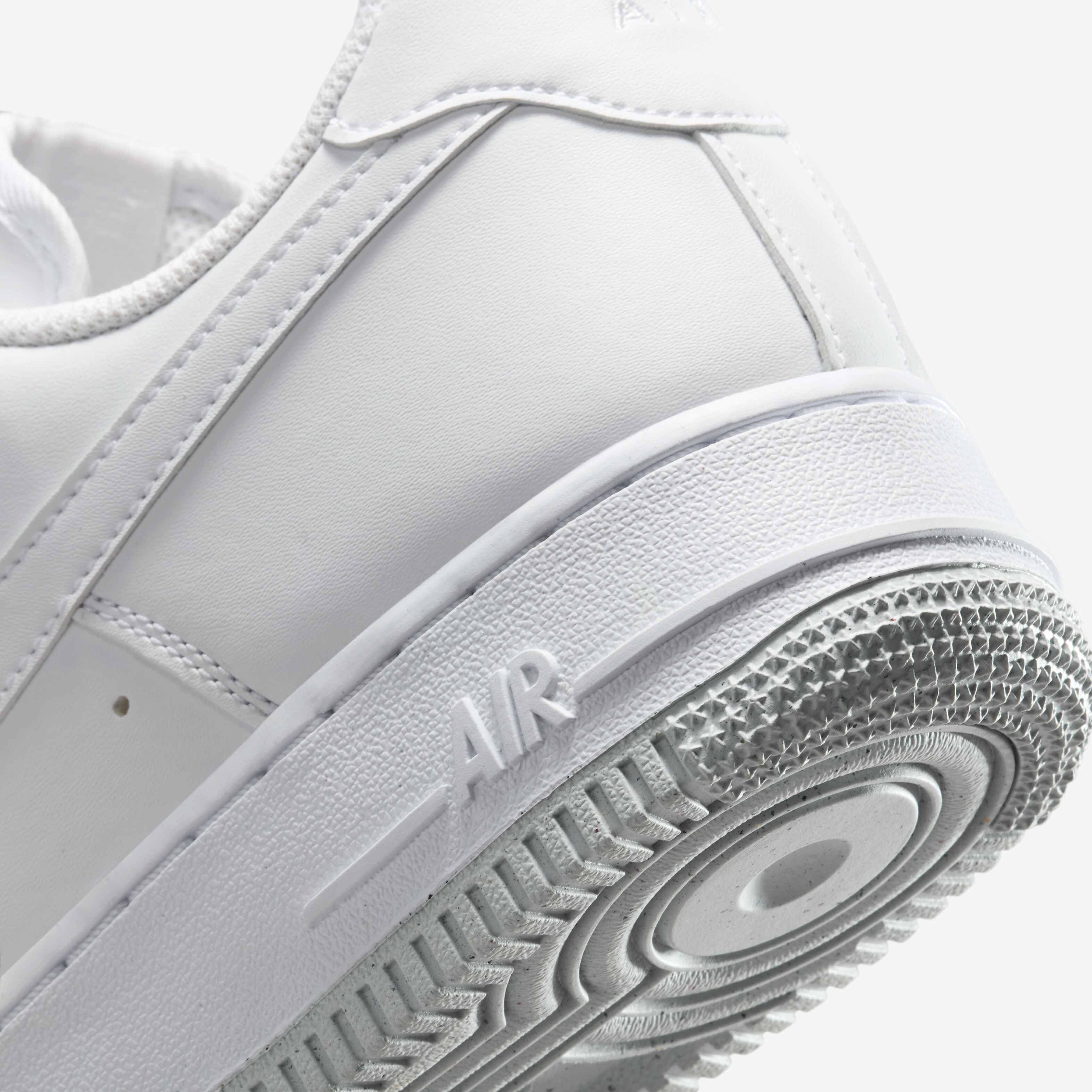 نايكي اير فورس 1 07' نيكست نيتشر image number 7