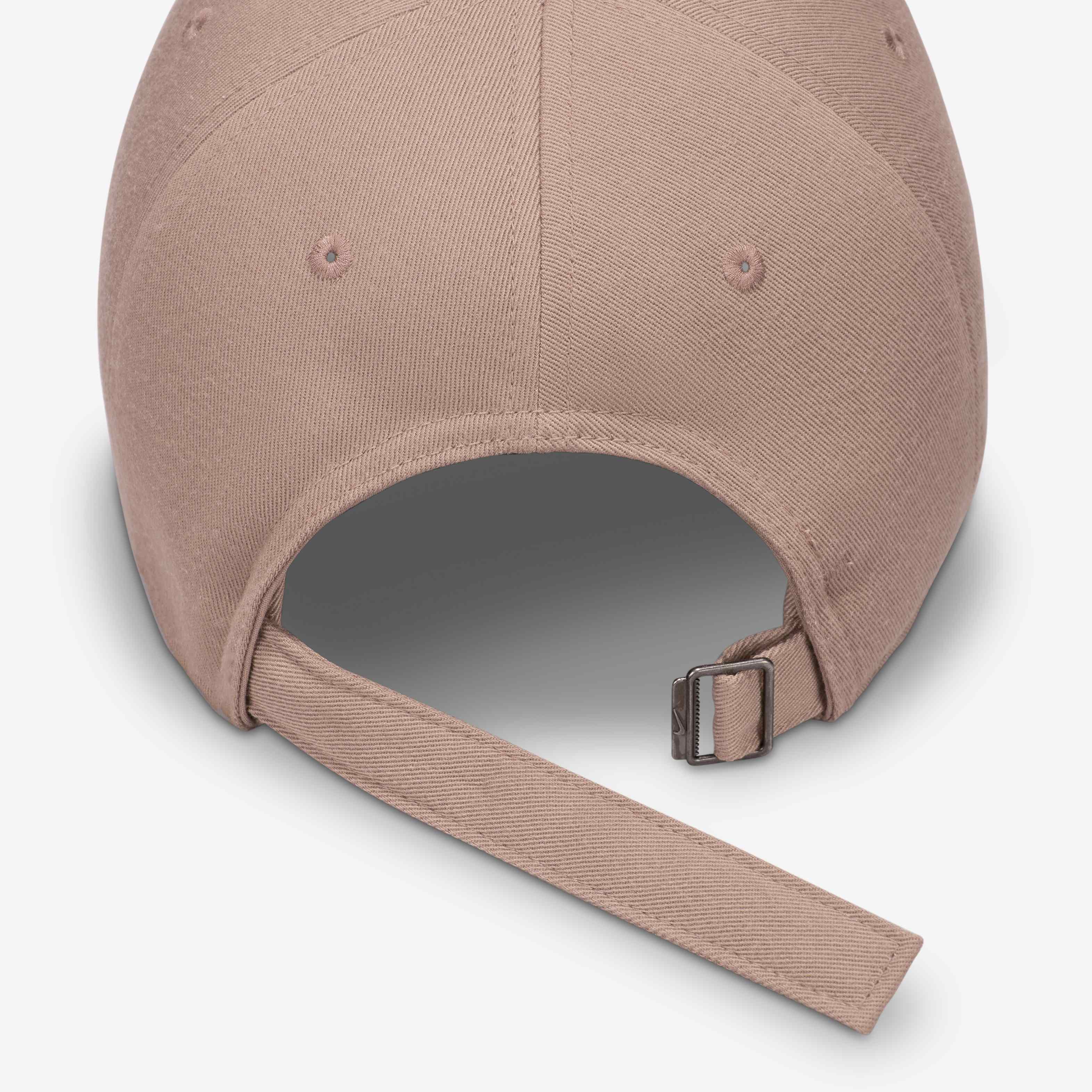 Nike Club image number 2