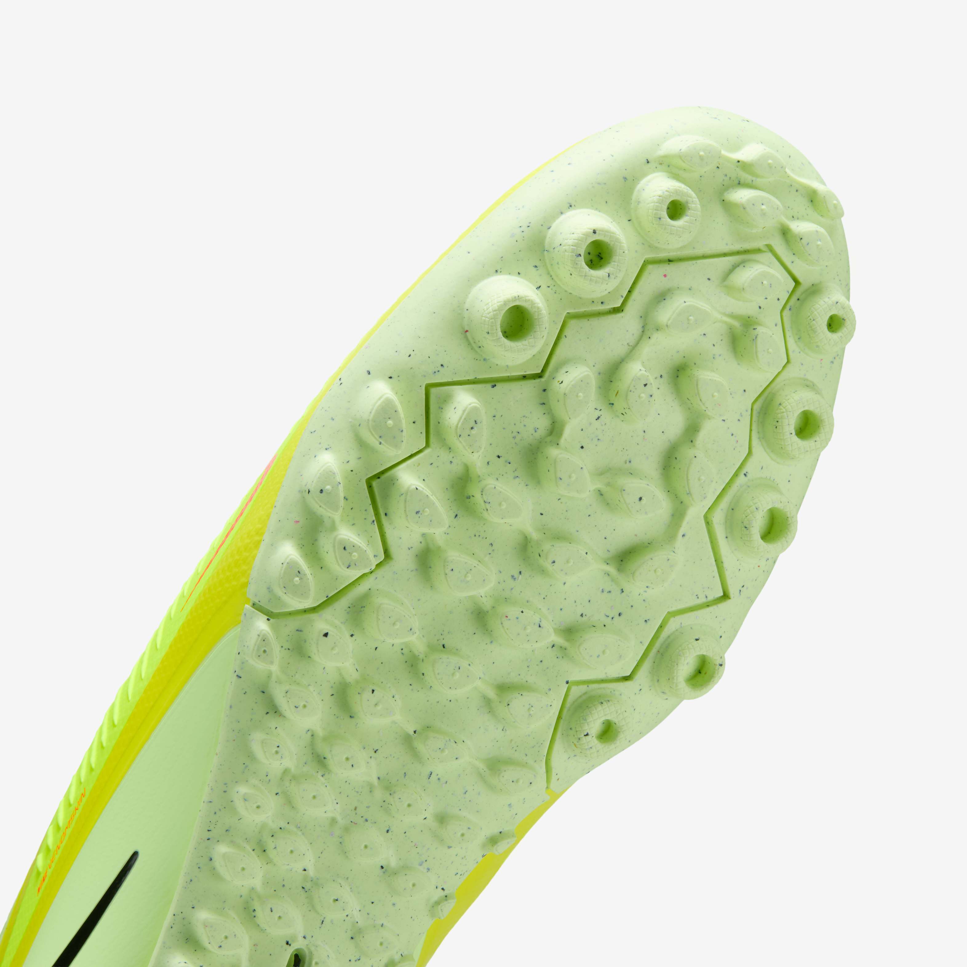 نايكي فانتوم 6 لو برو image number 6