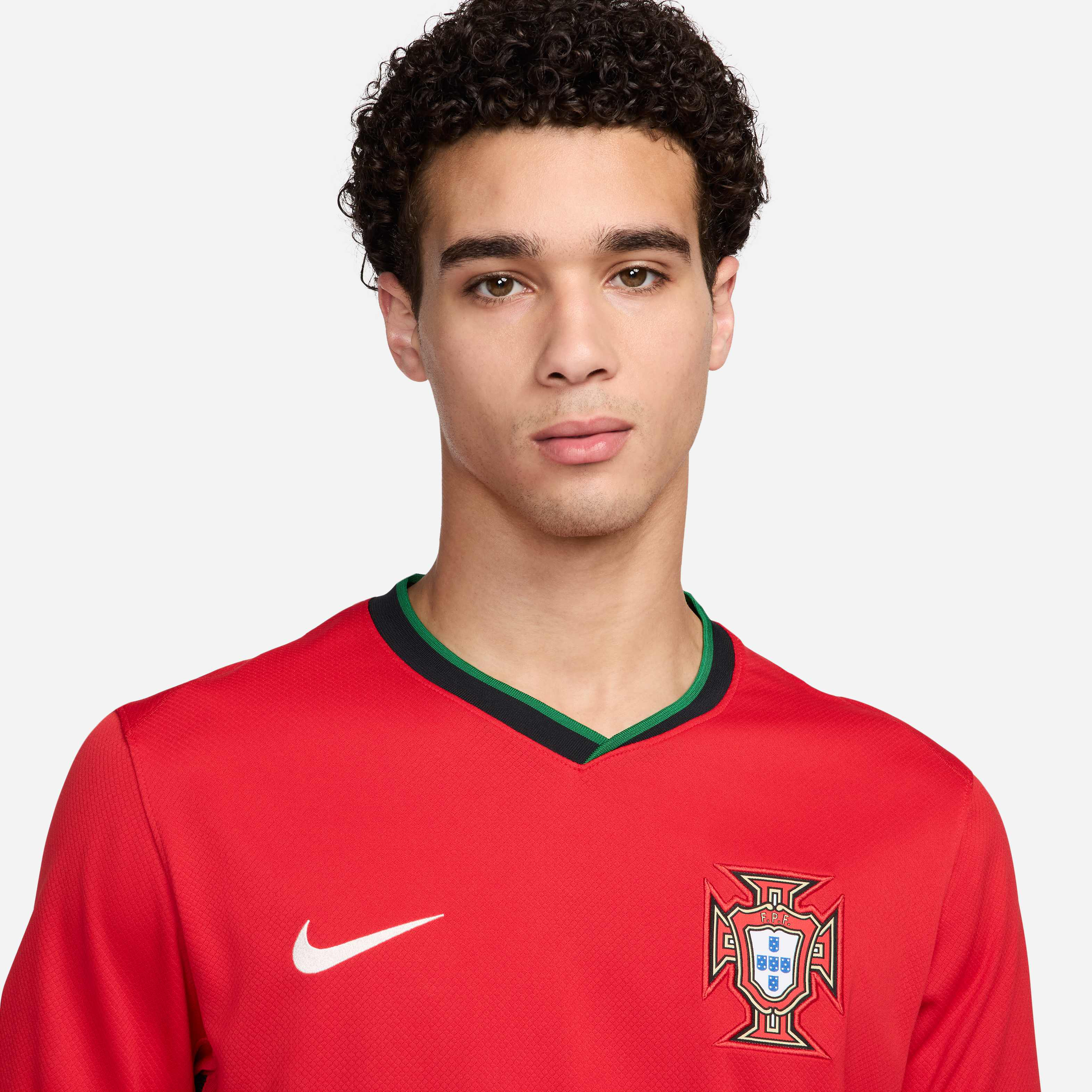 البرتغال 2024 ستيديوم الأساسي image number 2