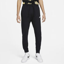 Nike Sportswear Club
