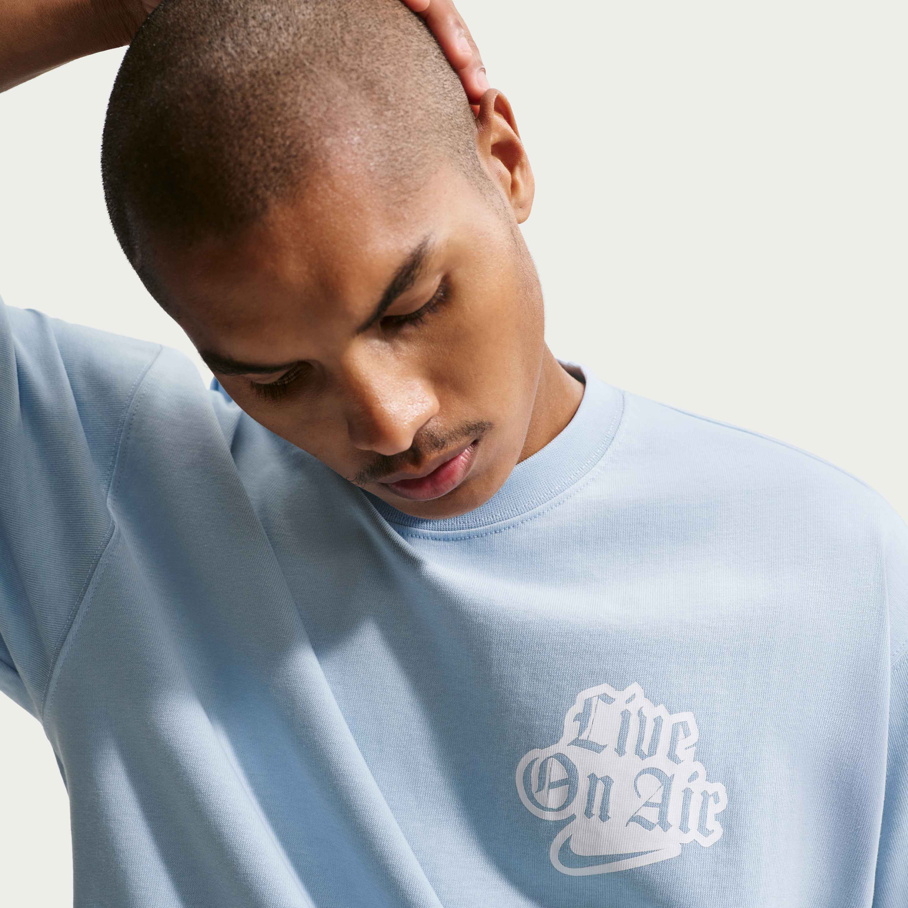 نايكي سولو سووش image number 2