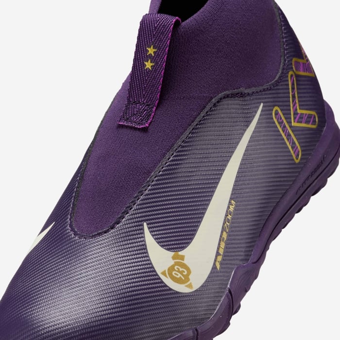 نايكي جونيور ميركيوريال سوبرفلاي 10 أكاديمي 'كيليان مبابي' image number 6 نايكي جونيور ميركيوريال سوبرفلاي 10 أكاديمي 'كيليان مبابي' image number 6