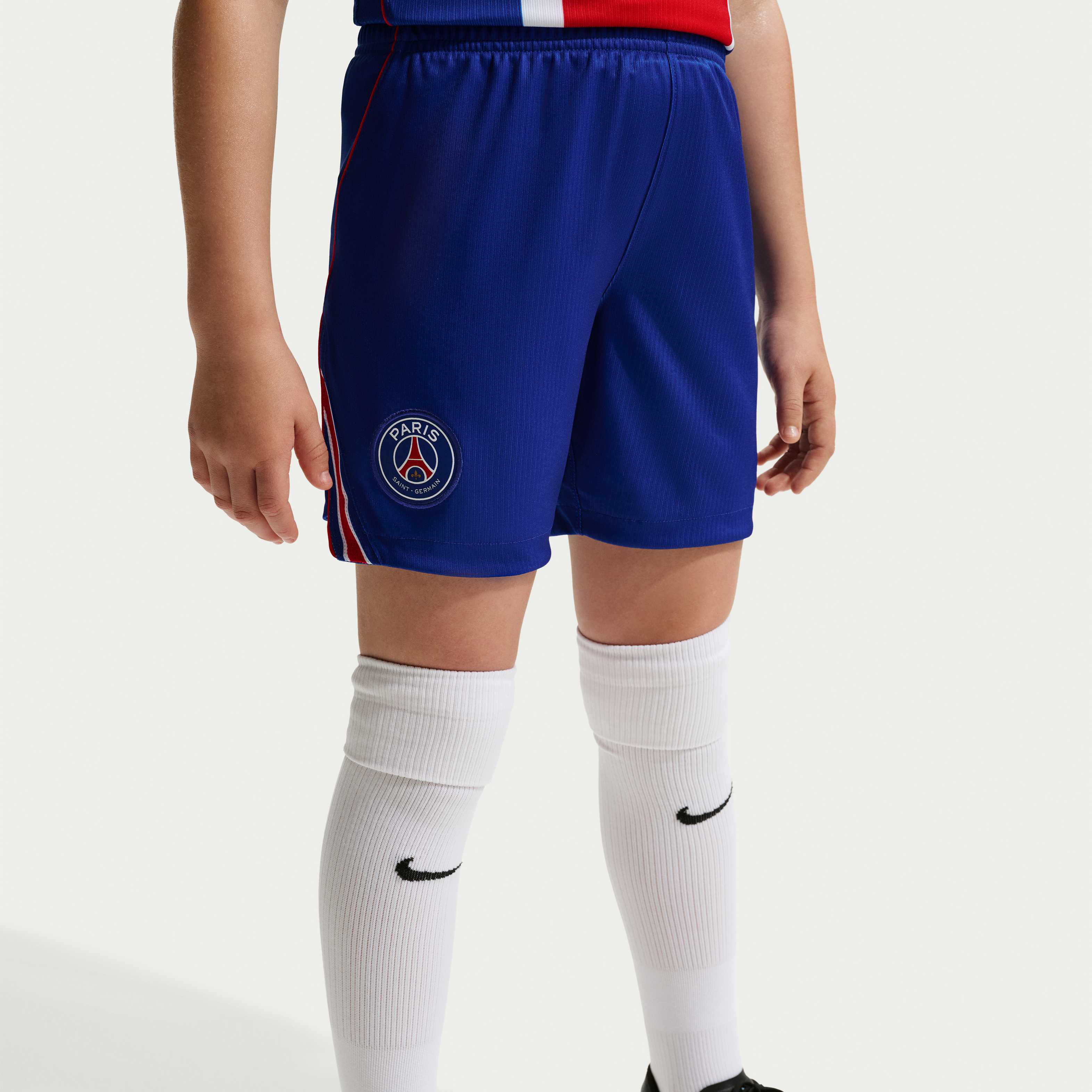 Paris Saint-Germain 2026/27 Stadium Home image number 2