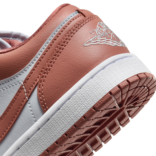 White and rose 2025 gold jordan 1