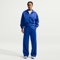 Nike Advantage