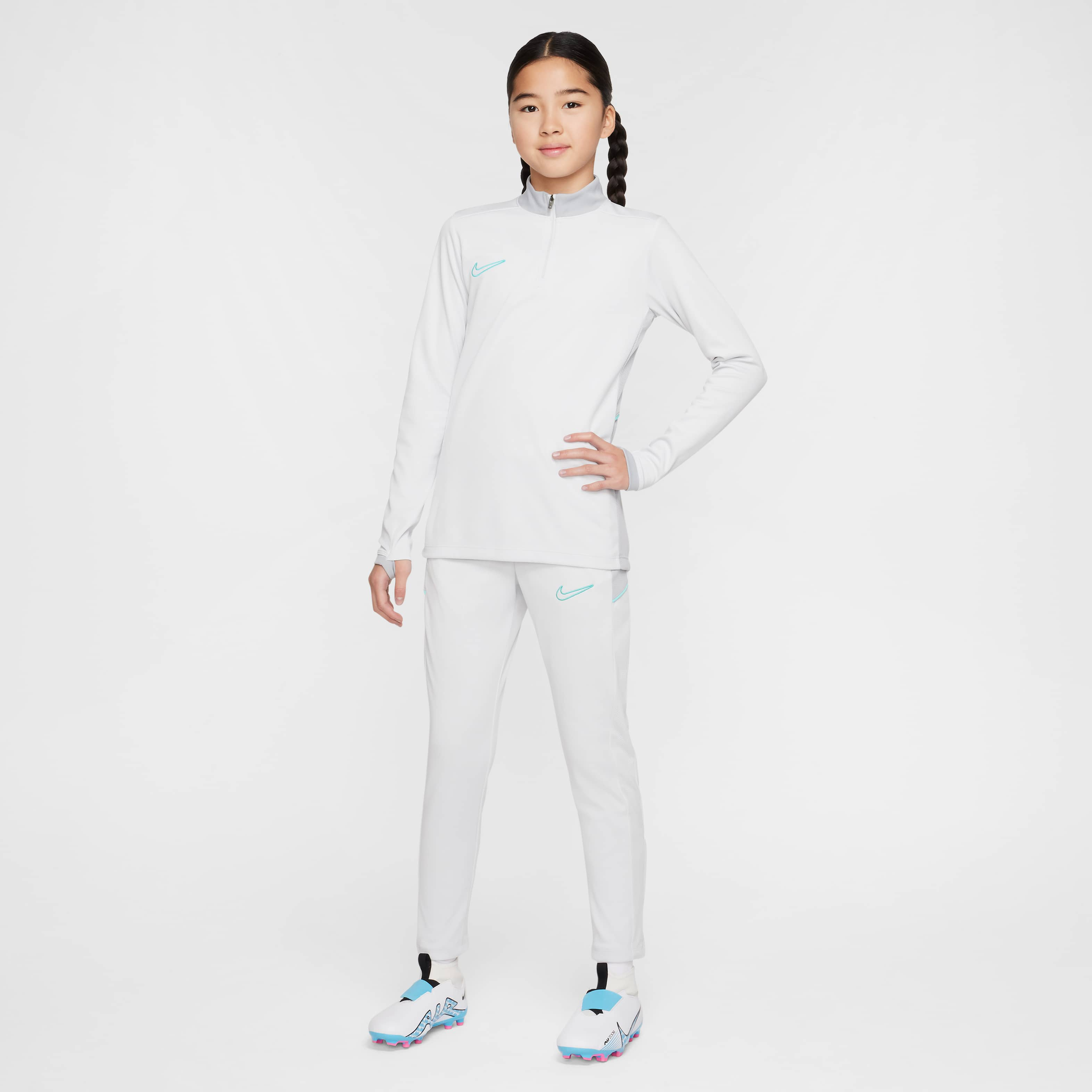 نايكي أكاديمي image number 6