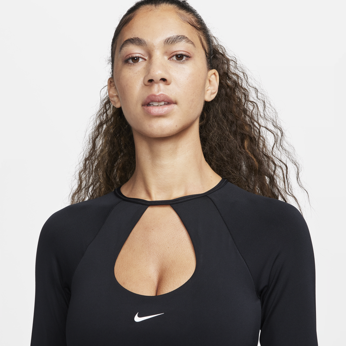 Nike shop belly tops