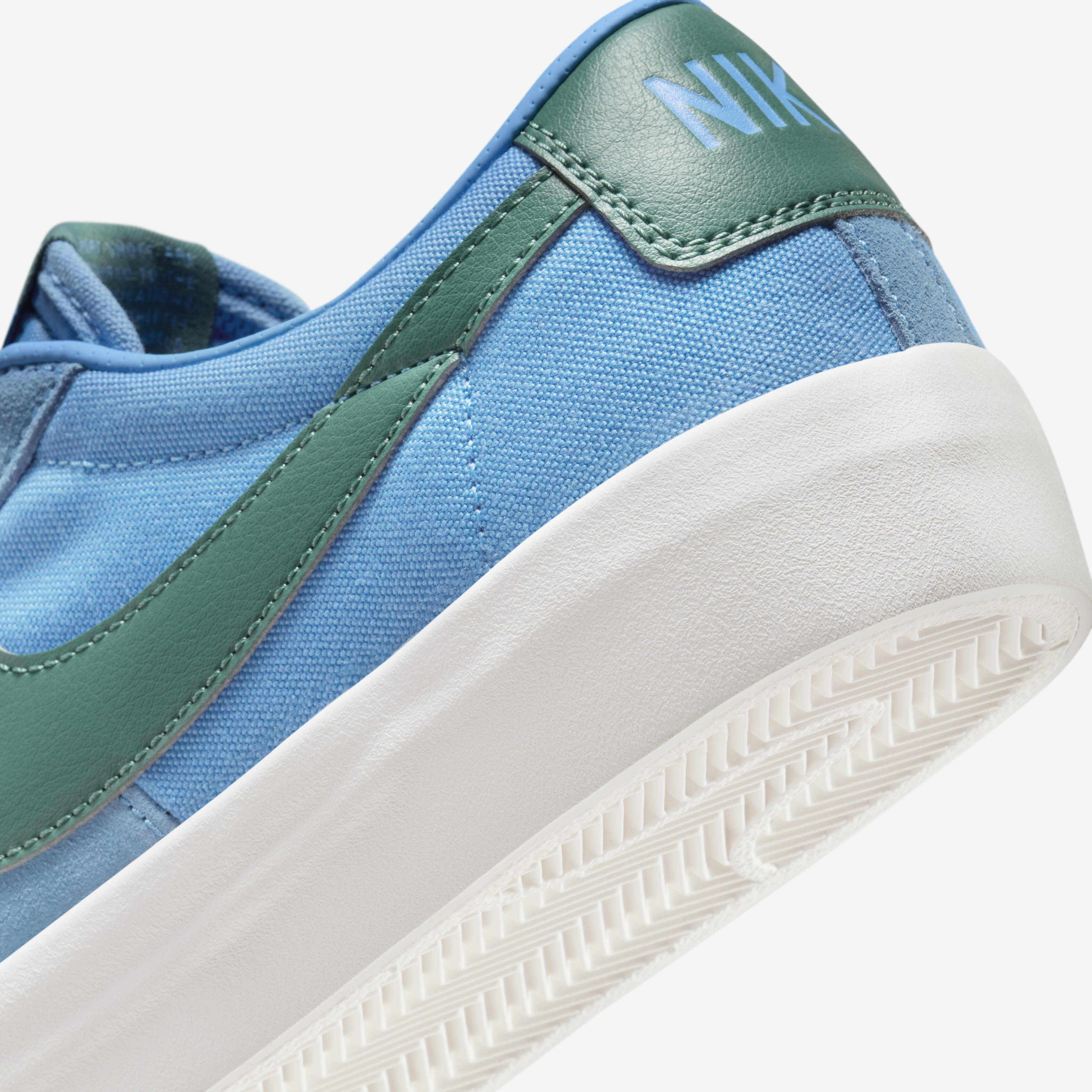 Nike sb blazer low sizing hotsell