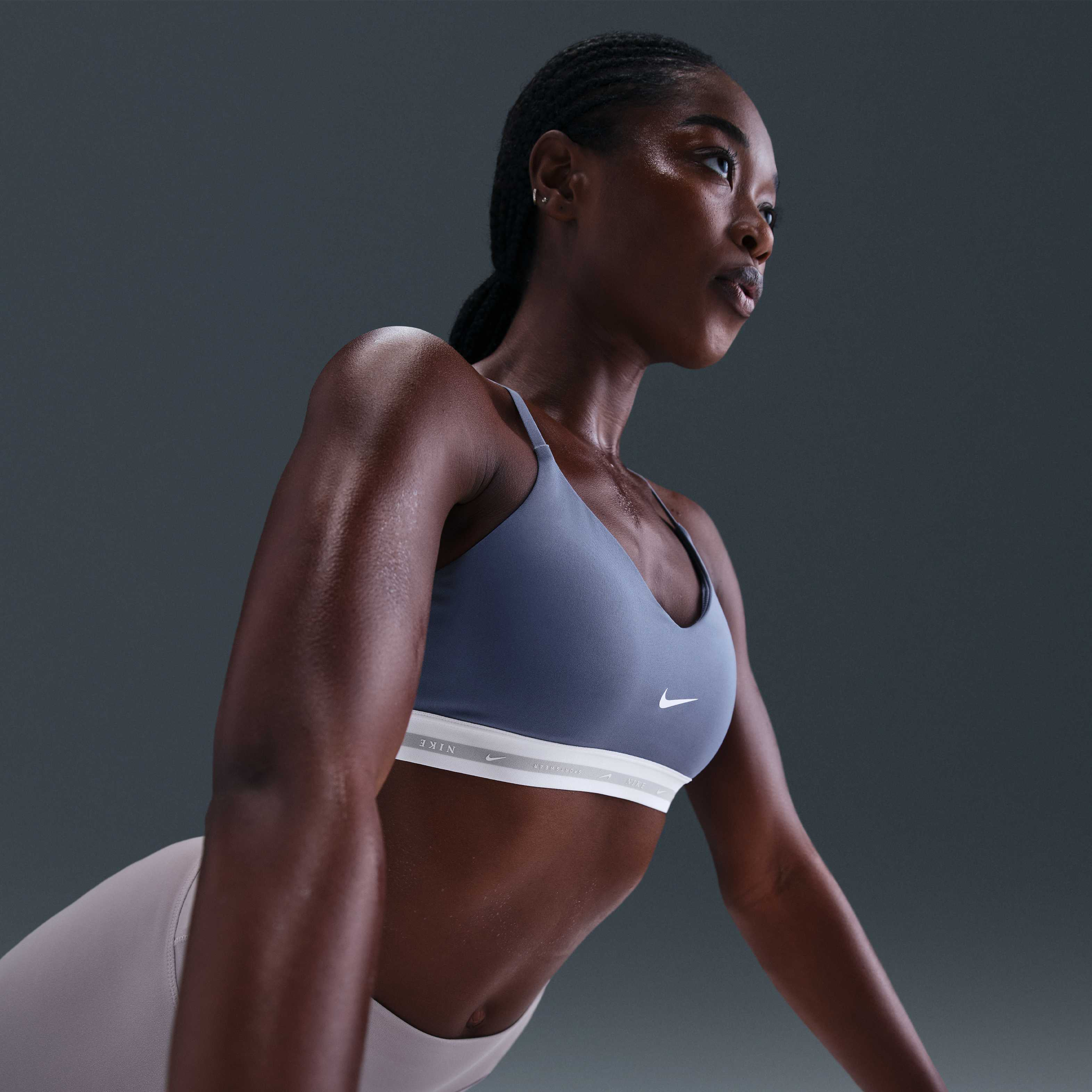 نايكي اندي image number 2