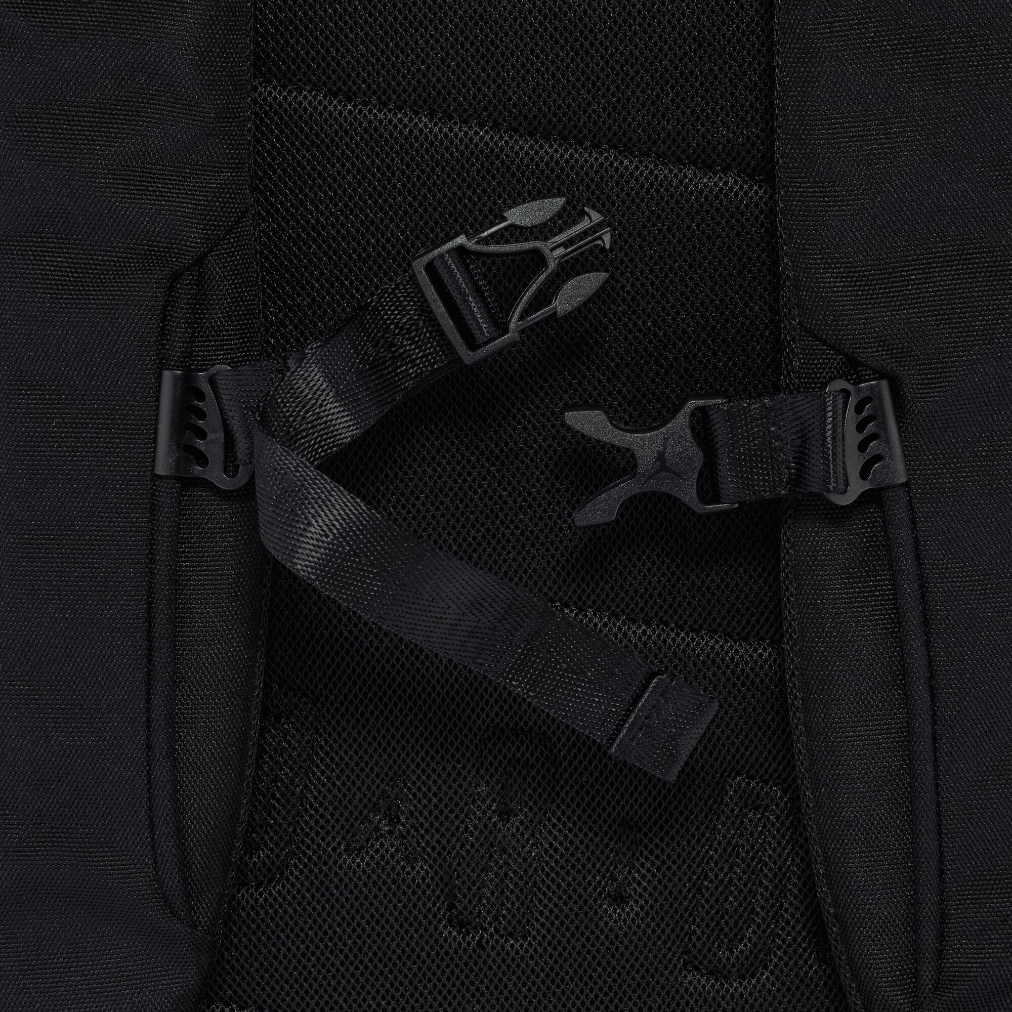 Zoom image