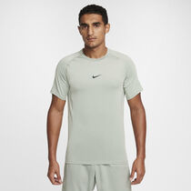 Nike Pro