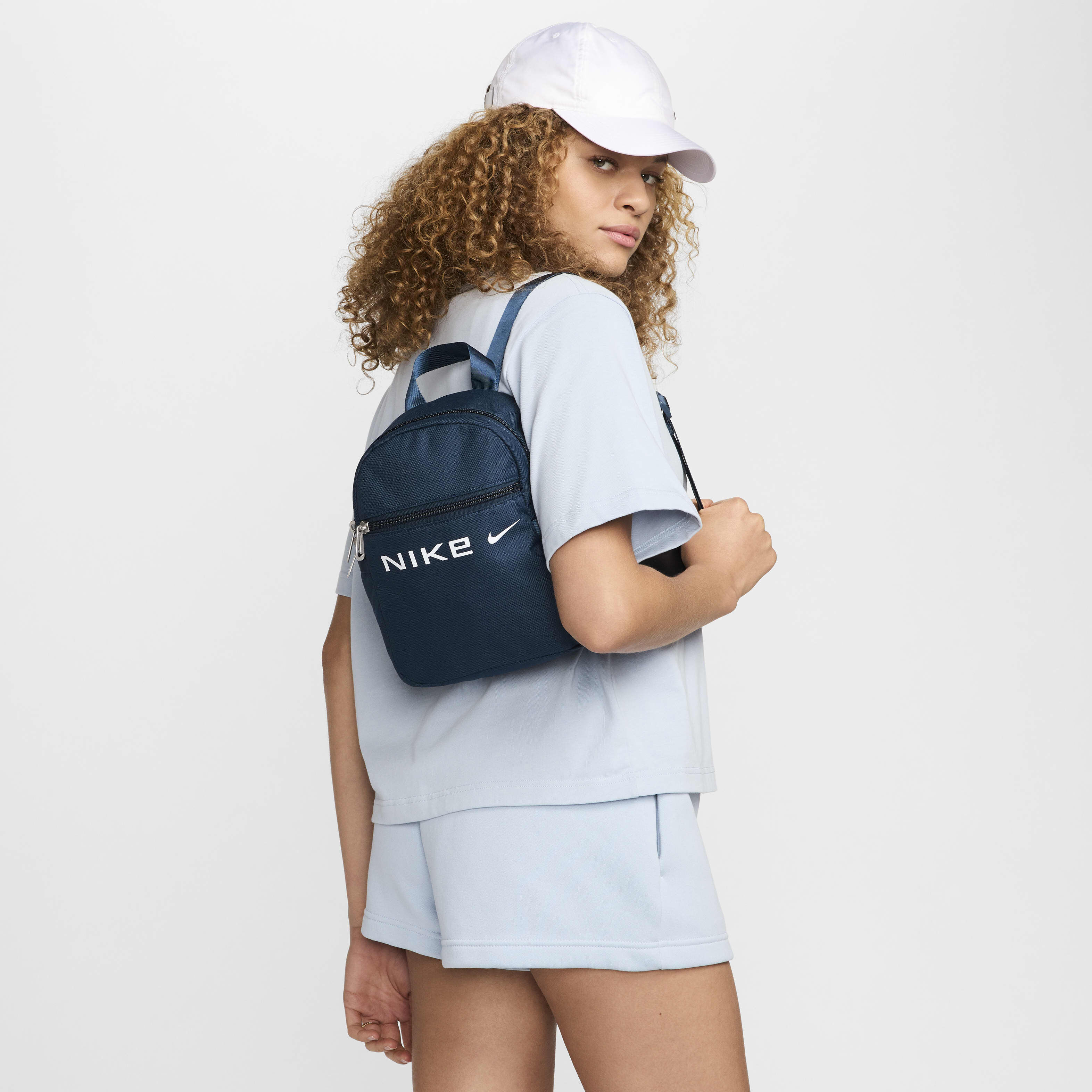 バックパック・リュック Nike Sportswear Futura Women's Mini Backpack 6L Buy Nike Sportswear Futura Women's Mini Backpack (6L