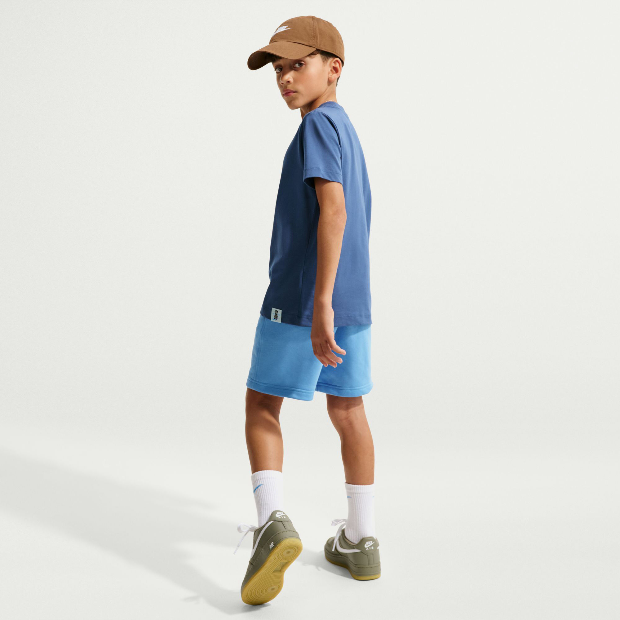 نايكي سبورتسوير image number 1