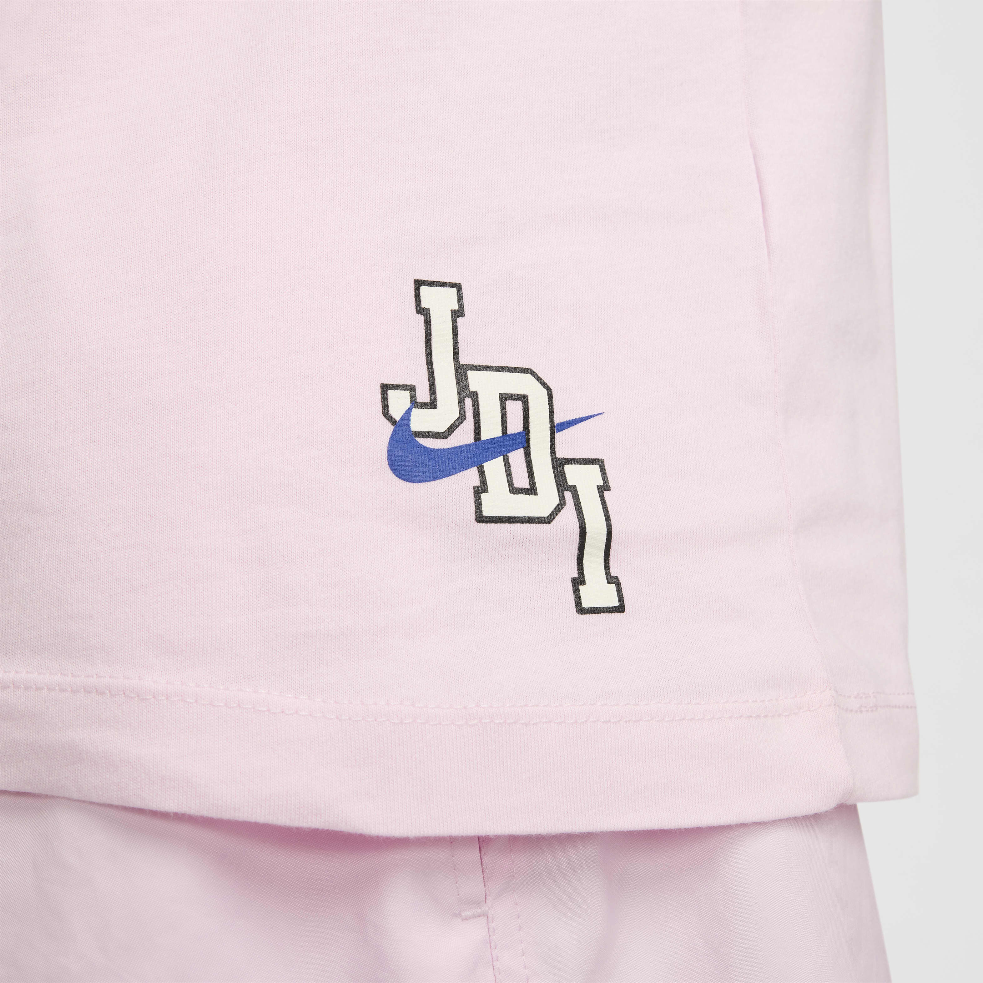 ★Nike★ Sportswear T-shirt M Pink Foam Pink Oxford HQ371766 Amazon.com: Men's Nike Sportswear Club T-Shirt, Nike Shirt