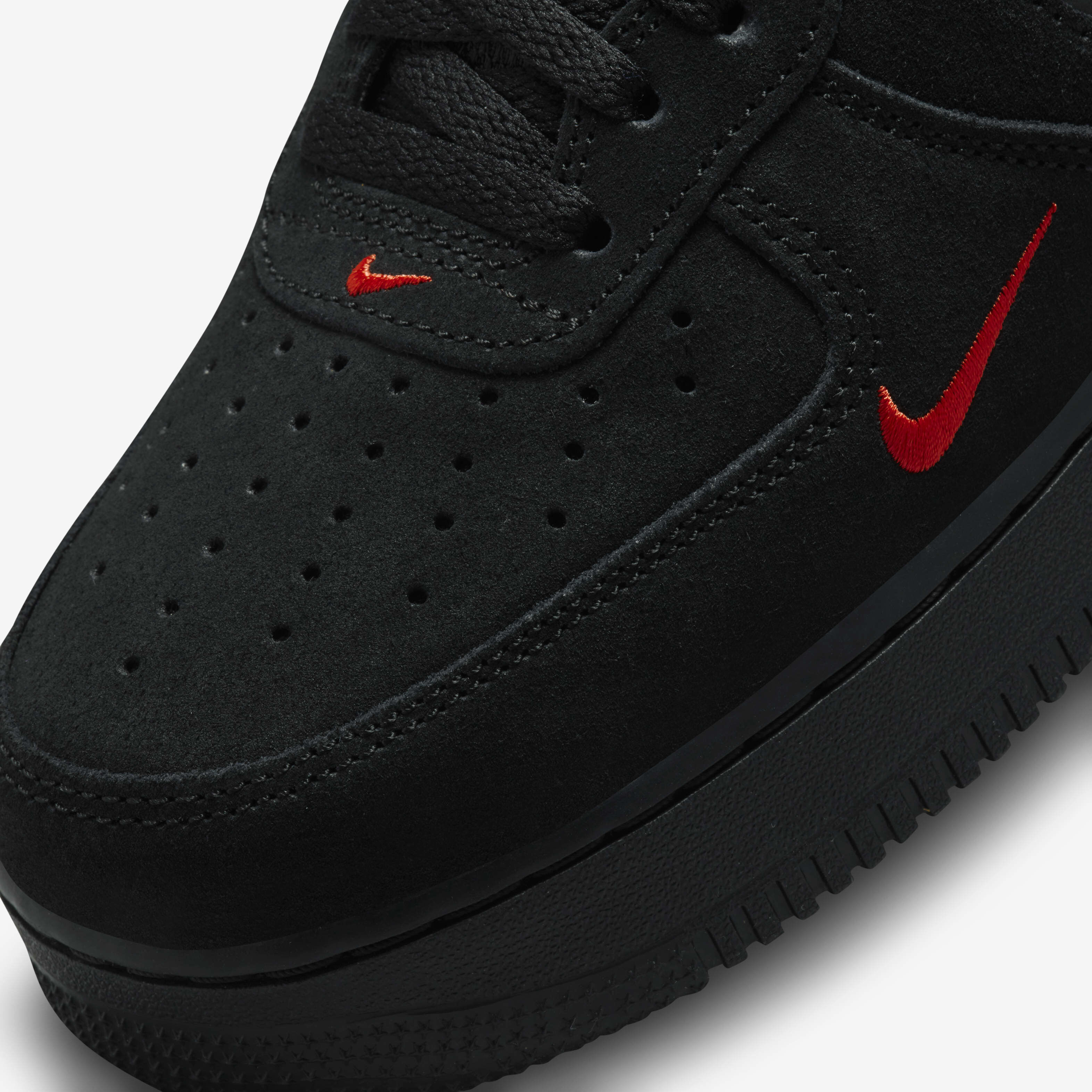 Buy Nike Air Force 1 07 LV8 Men s Shoes Nike Saudi Official