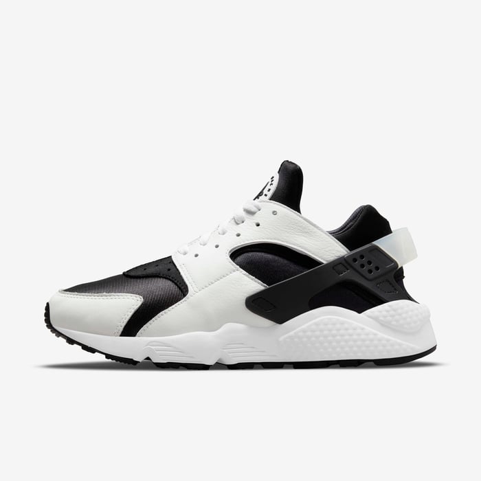 Nike Air Huarache image number 0 Nike Air Huarache image number 0