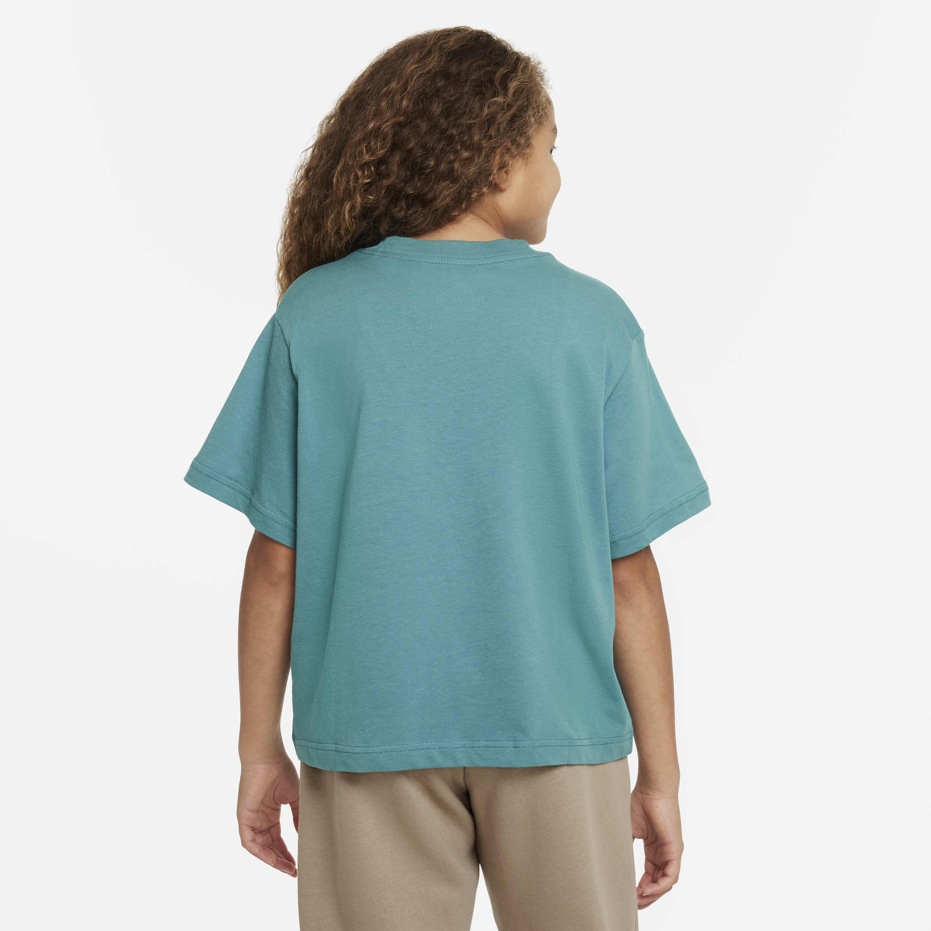 نايكي سبورتسوير image number 1