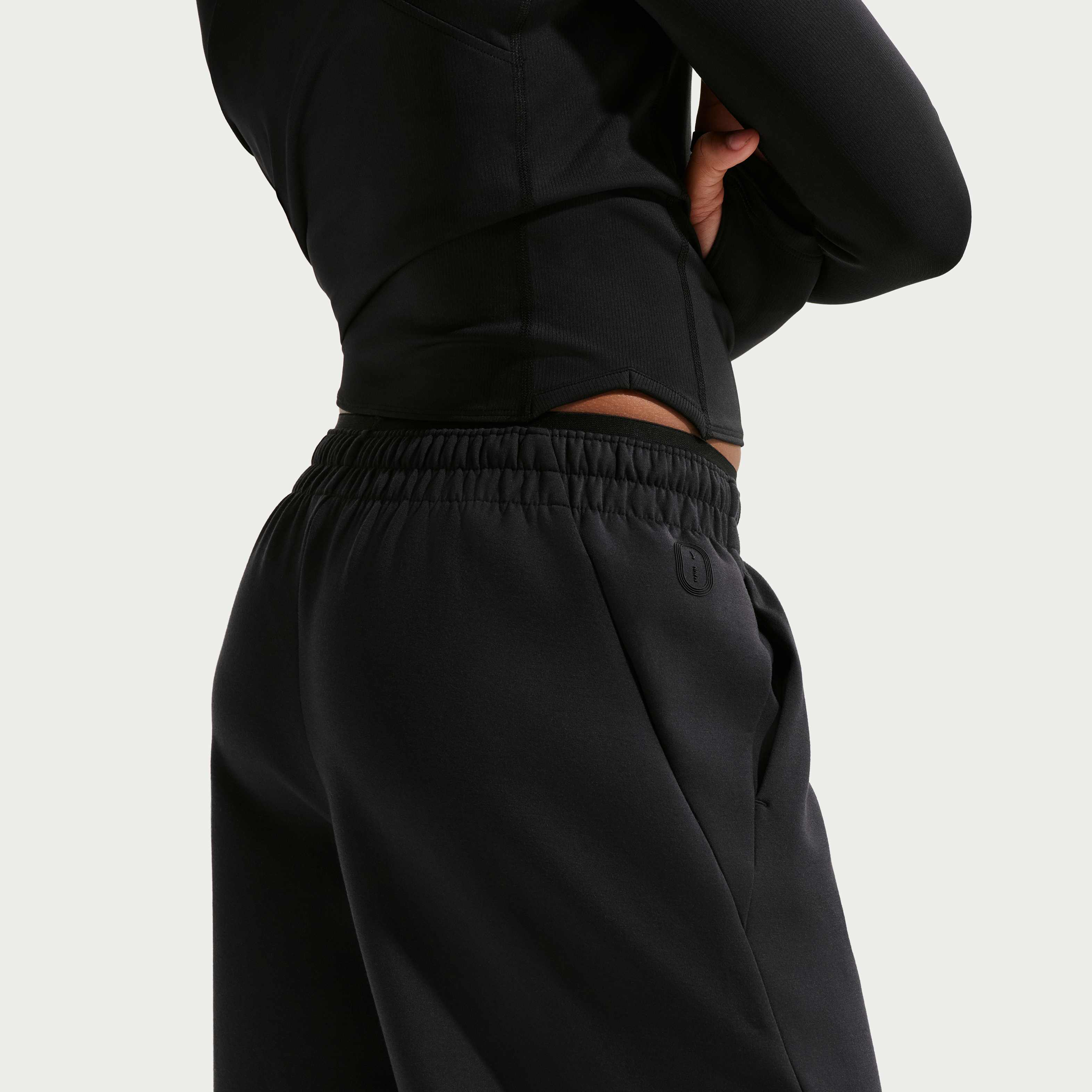 Nike MAVN image number 2