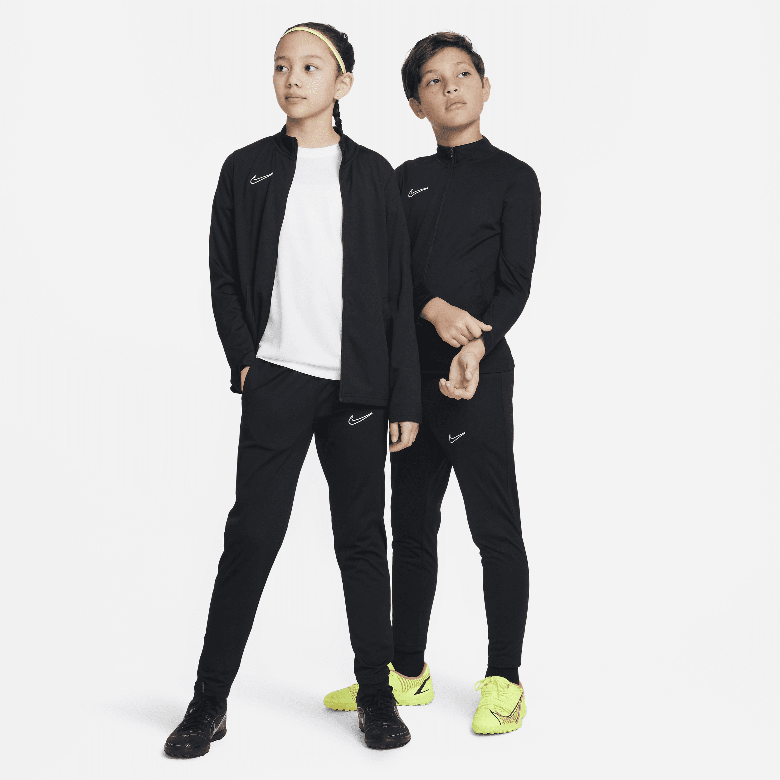 Nike dri fit black tracksuit best sale