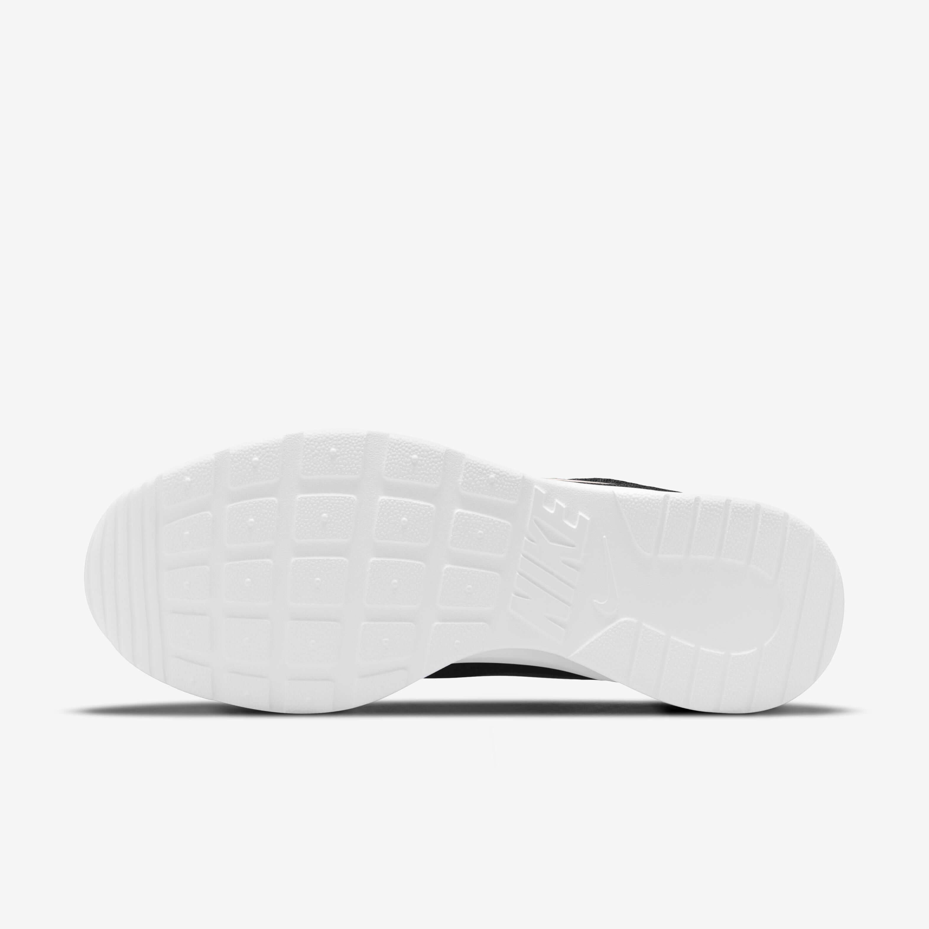 Nike tanjun 6 cheap