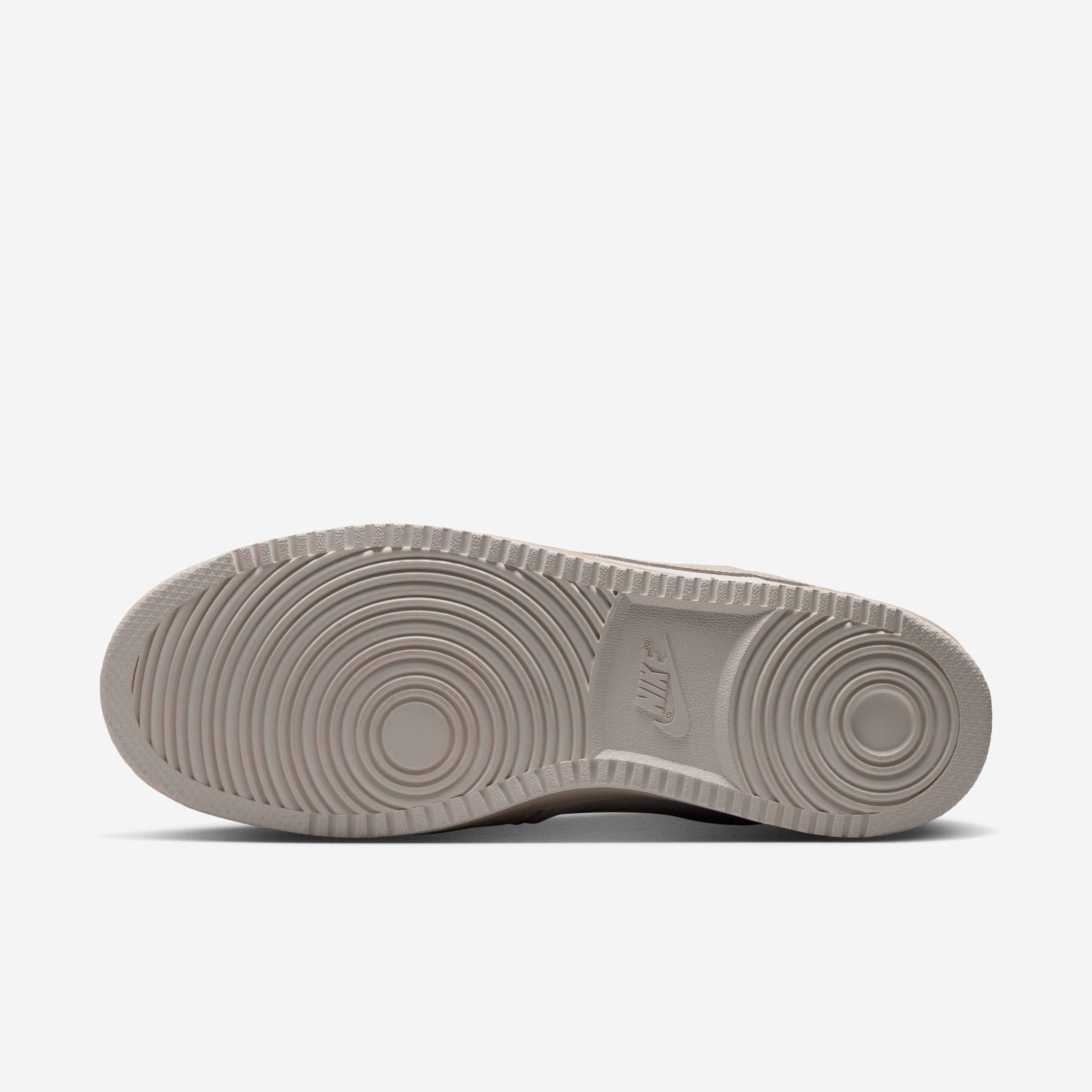 Nike Court Vision Low Suede image number 1