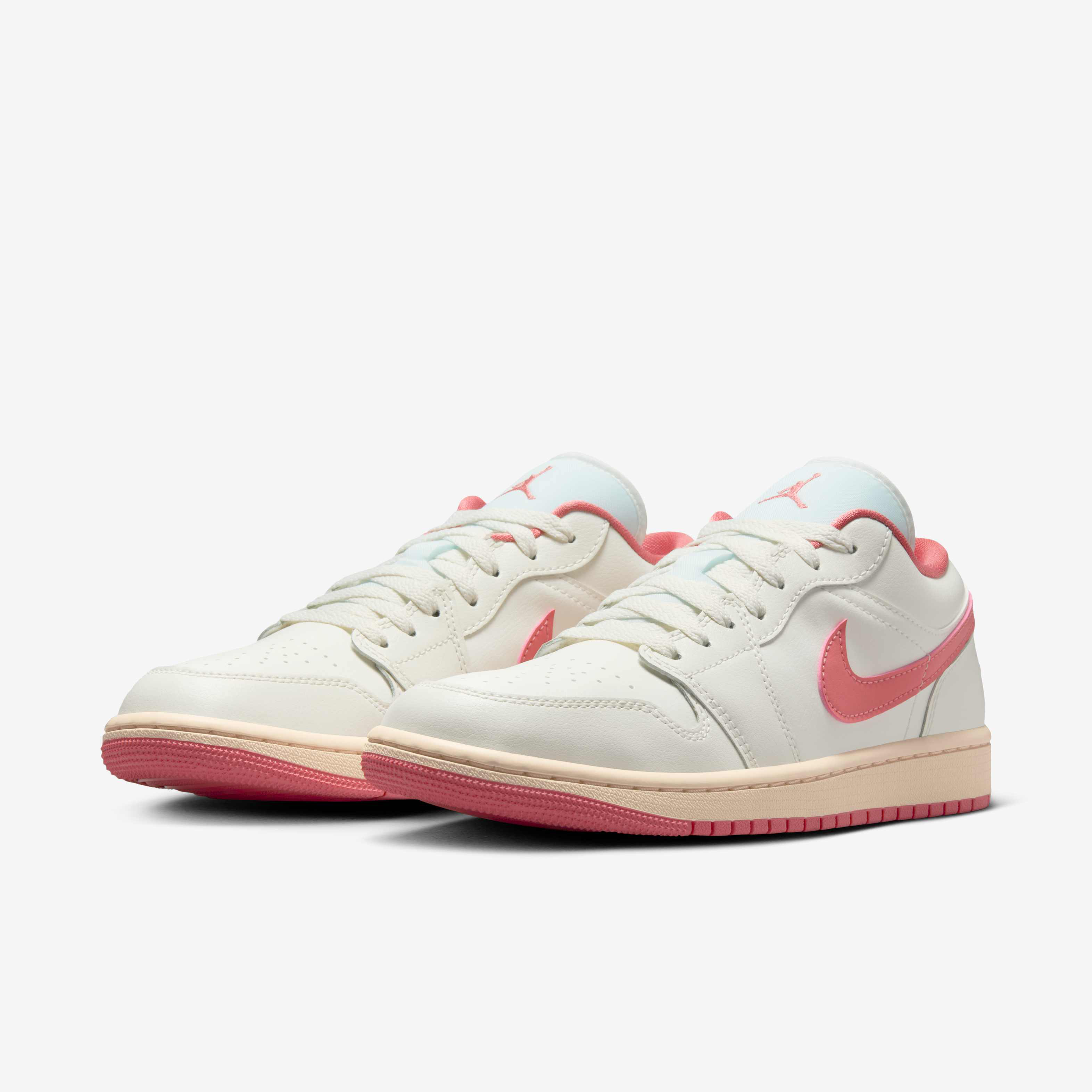 Air Jordan 1 Low image number 4
