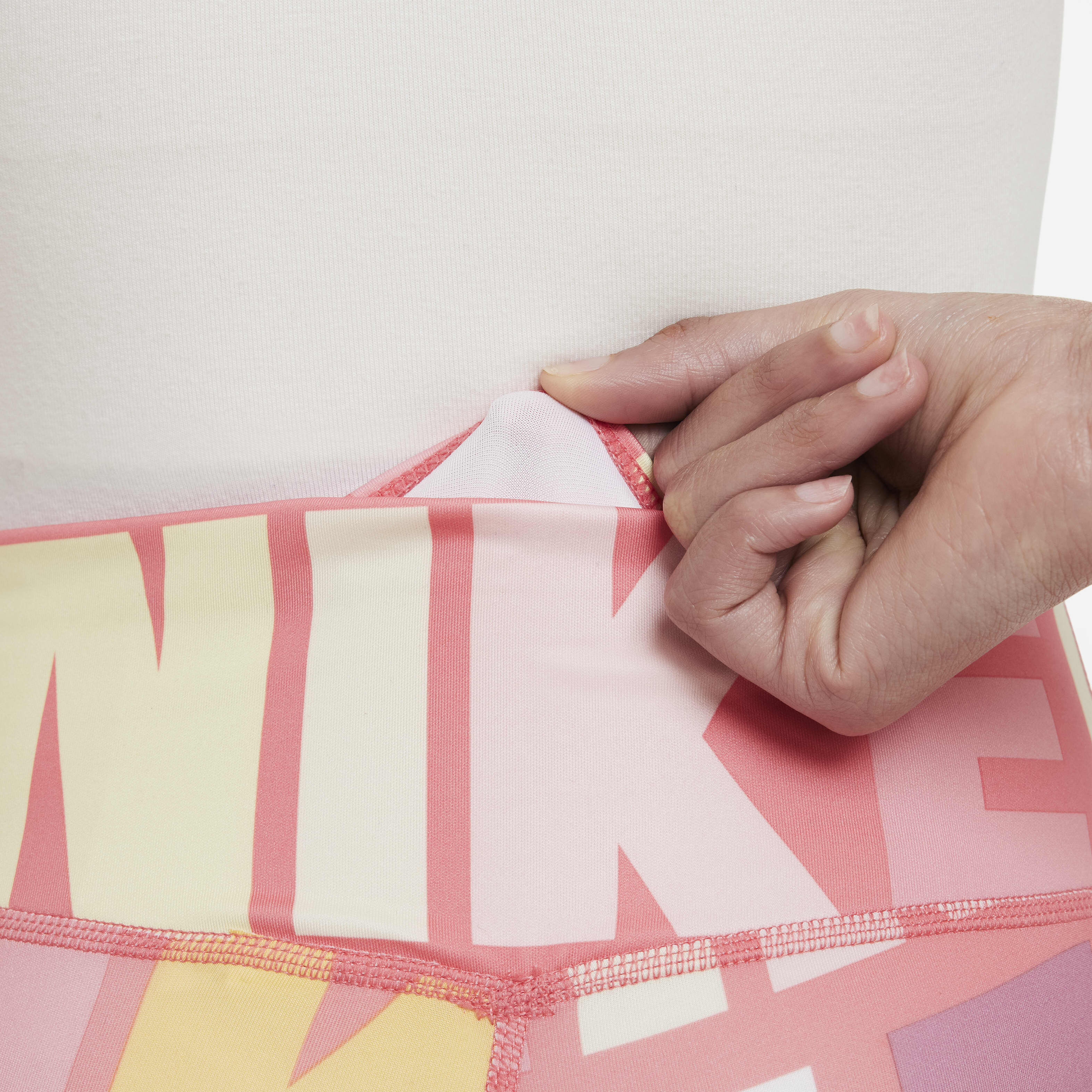 نايكي دراي-فت ون image number 4