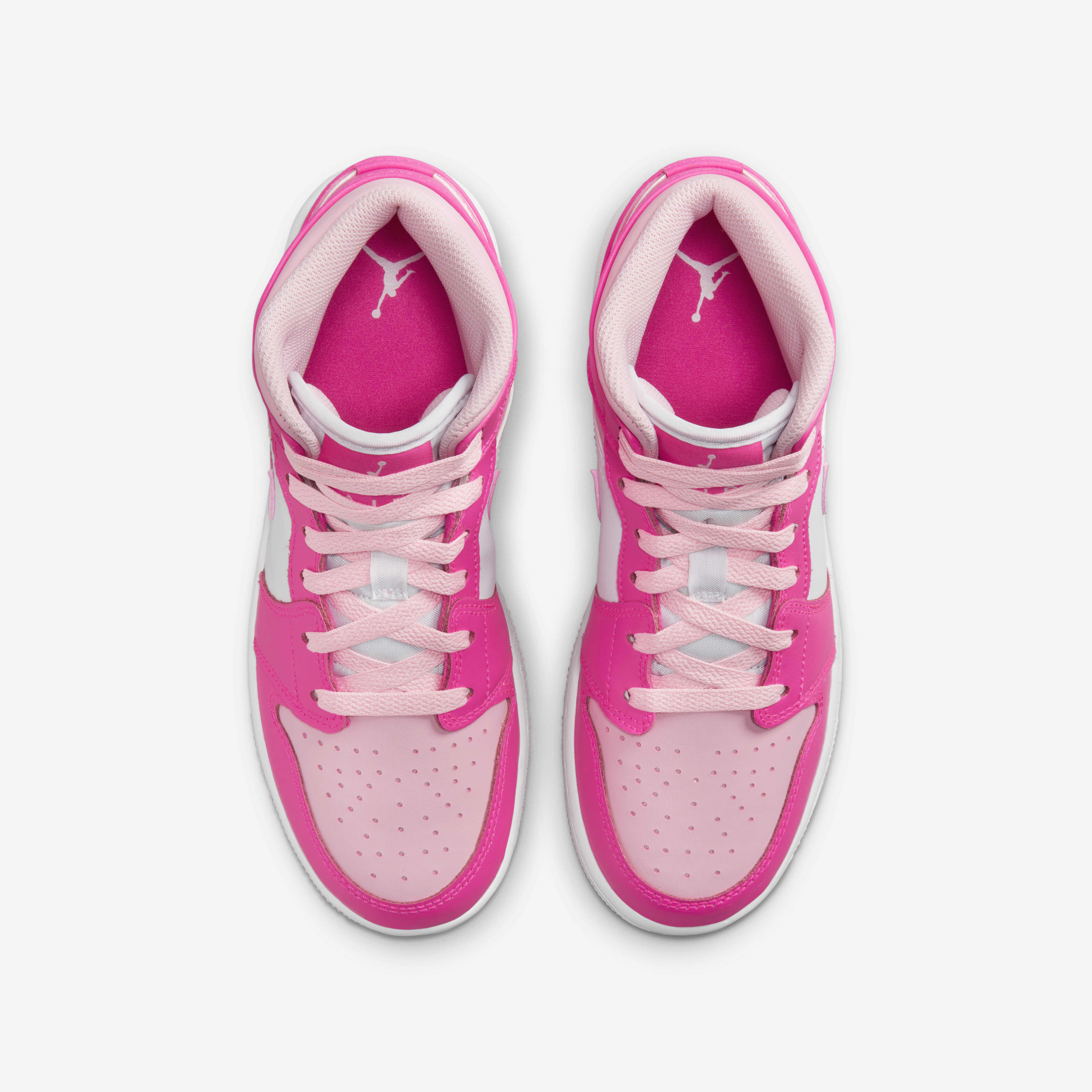 اير جوردن 1 ميد image number 3