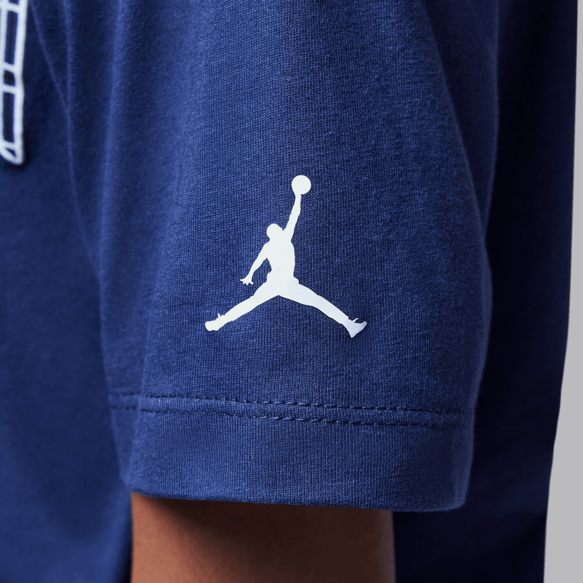 Jordan image number 3