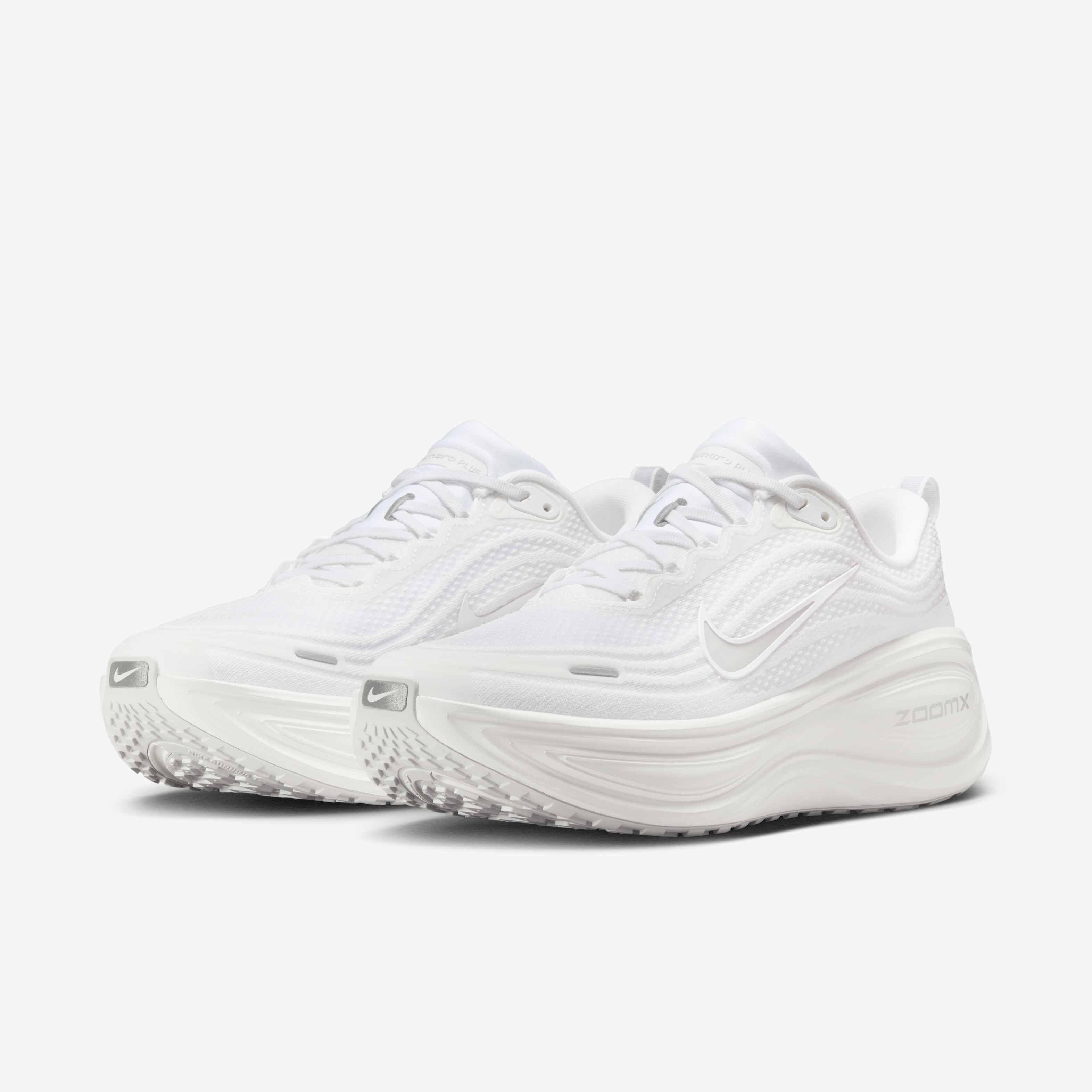 نايكي فوميرو بلس image number 4