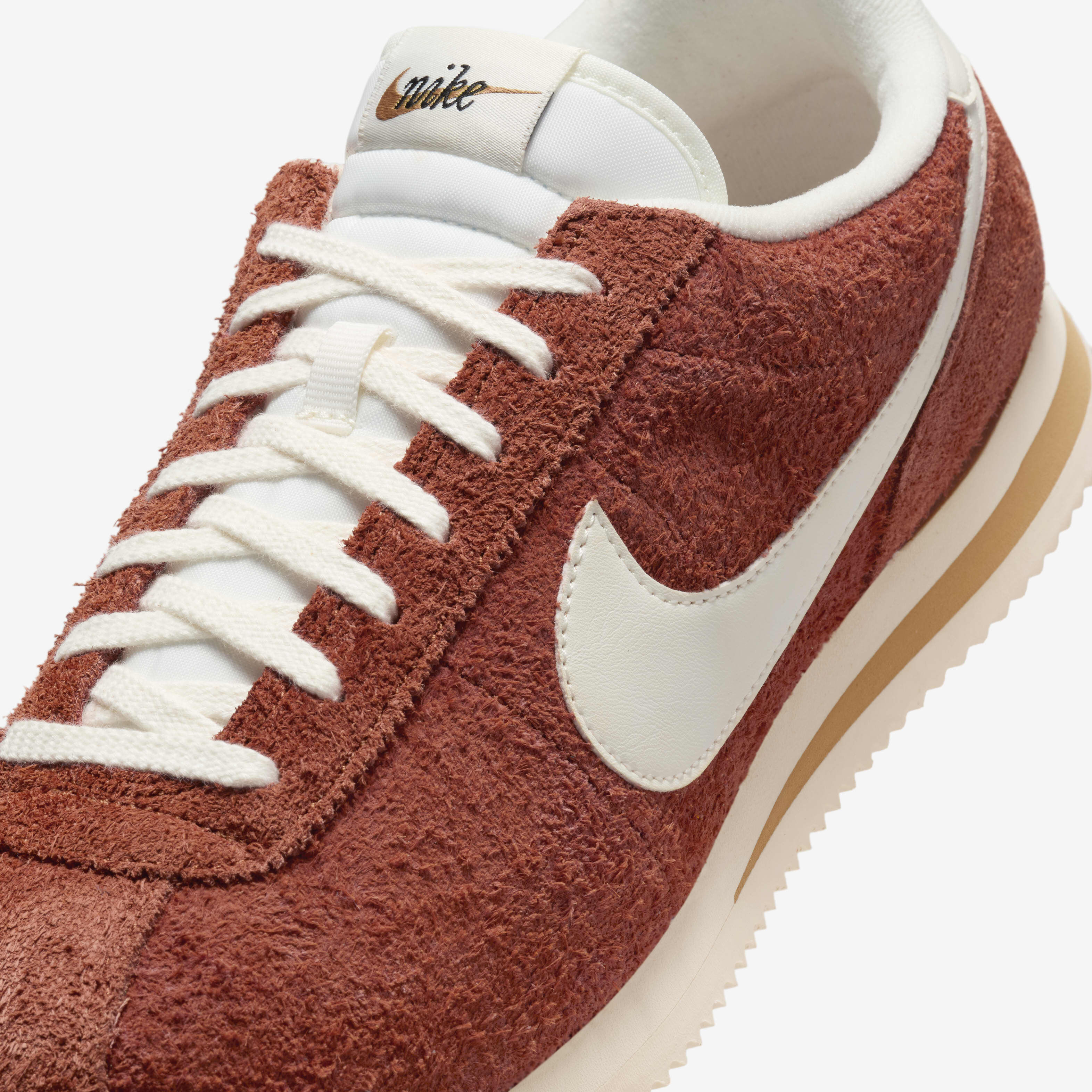 Buy Nike Cortez SE Suede Men s Shoes Nike Saudi Official