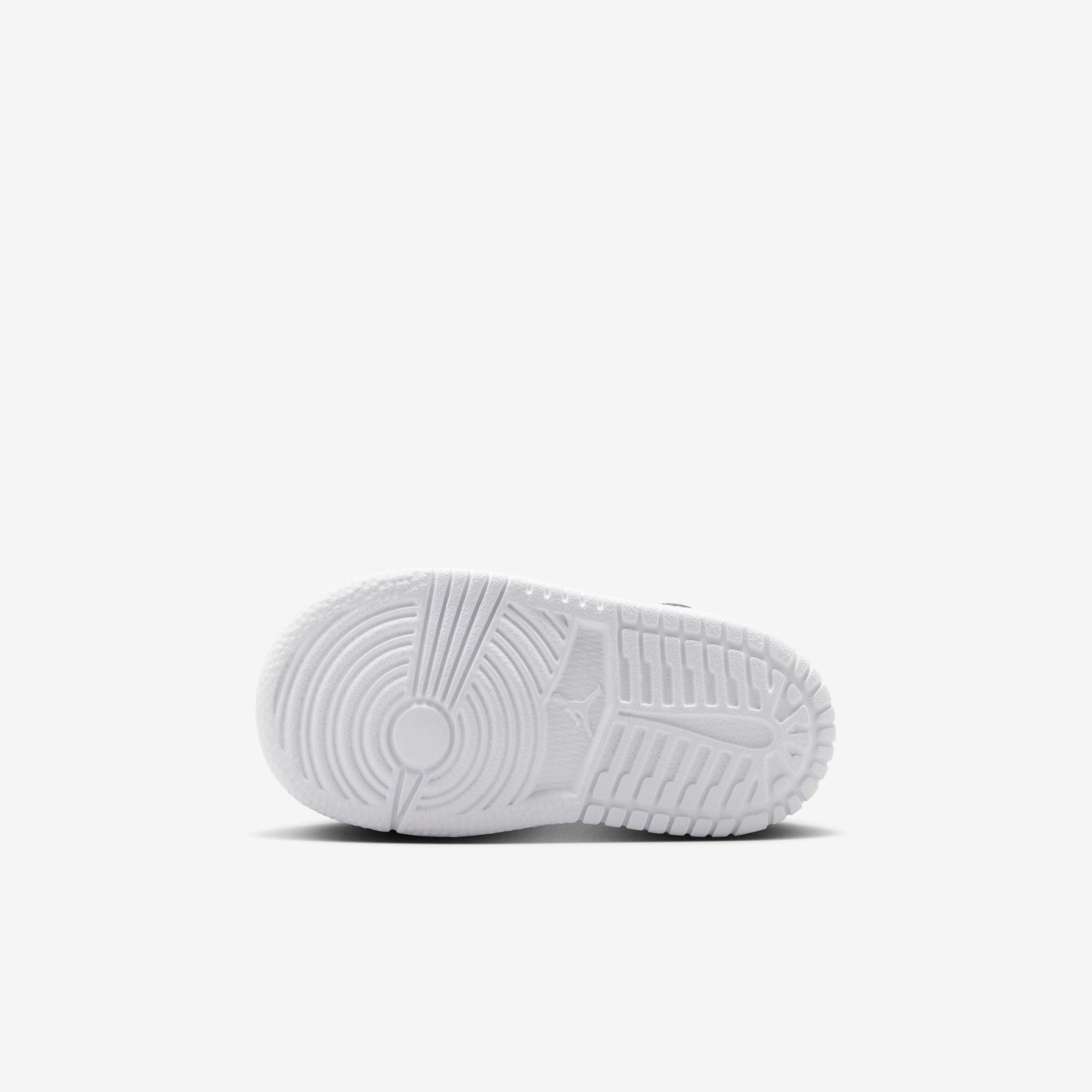 Zoom image