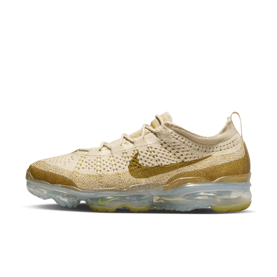 Nike air vapormax flyknit white gold best sale