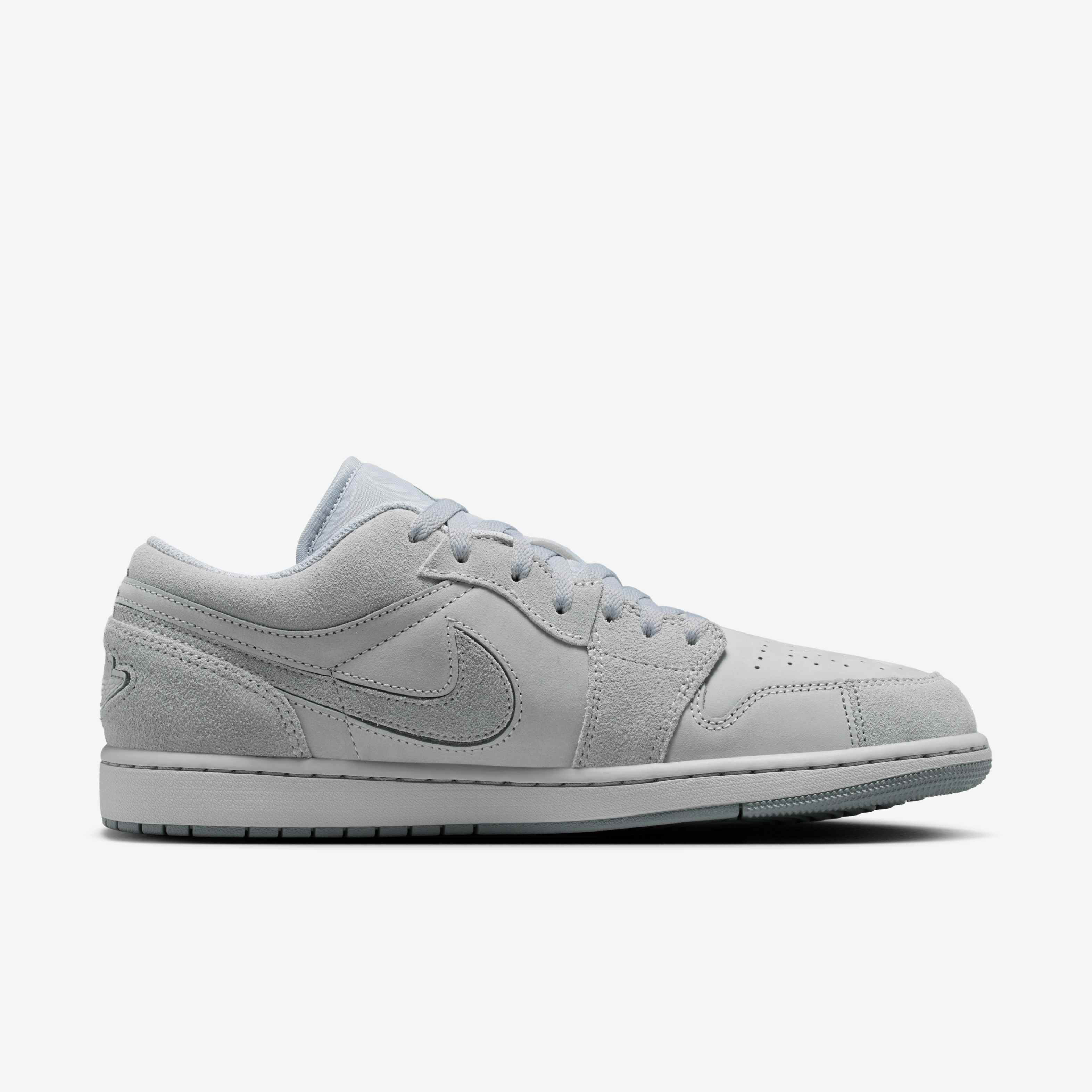 Air Jordan 1 Low SE Craft image number 2