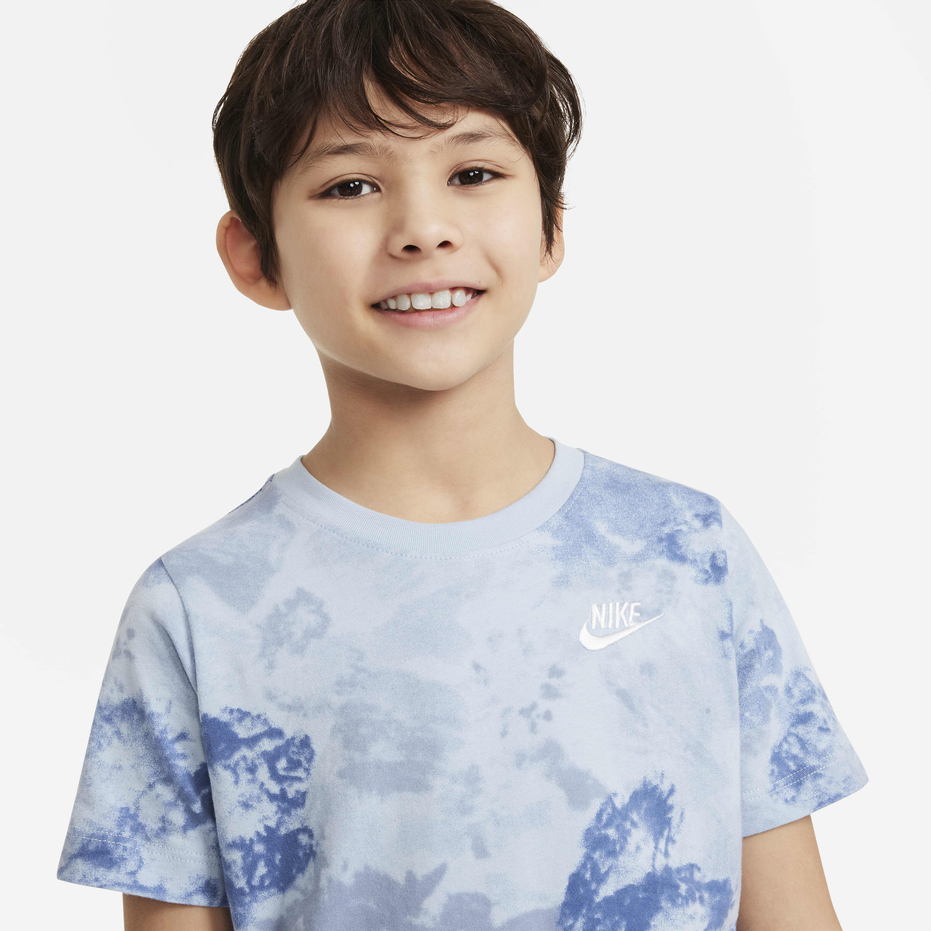 Nike Sportswear image number 2