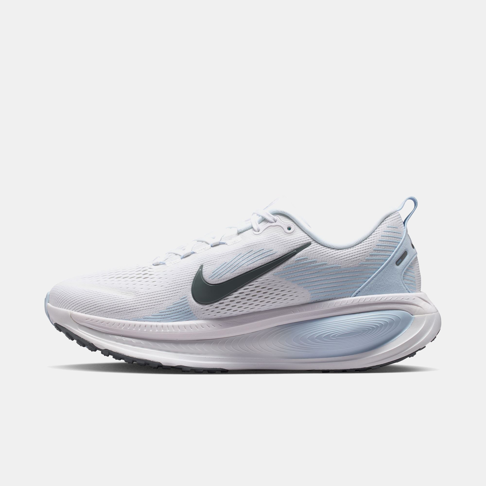 Nike Vomero 18 image number 4
