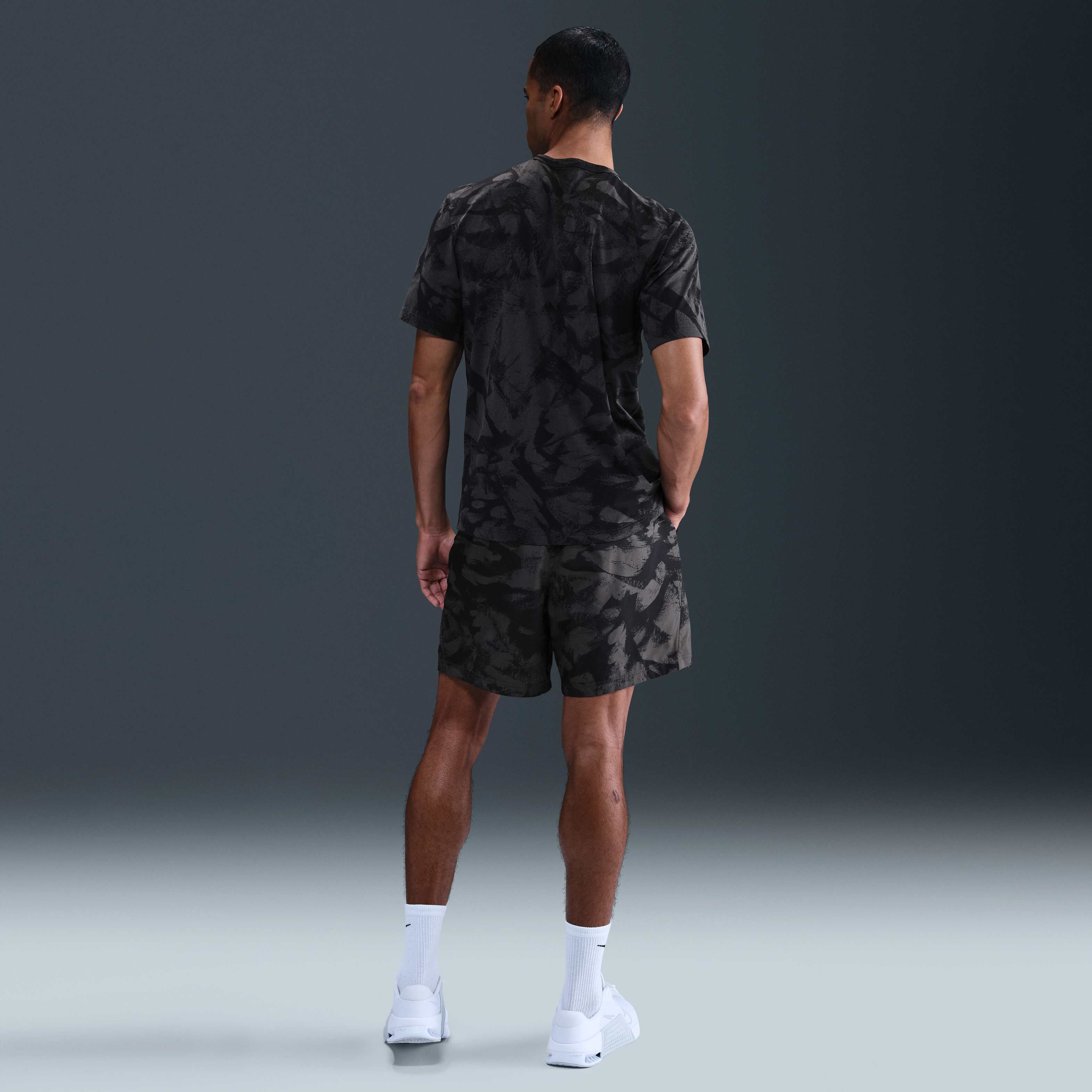 Nike Form image number 3