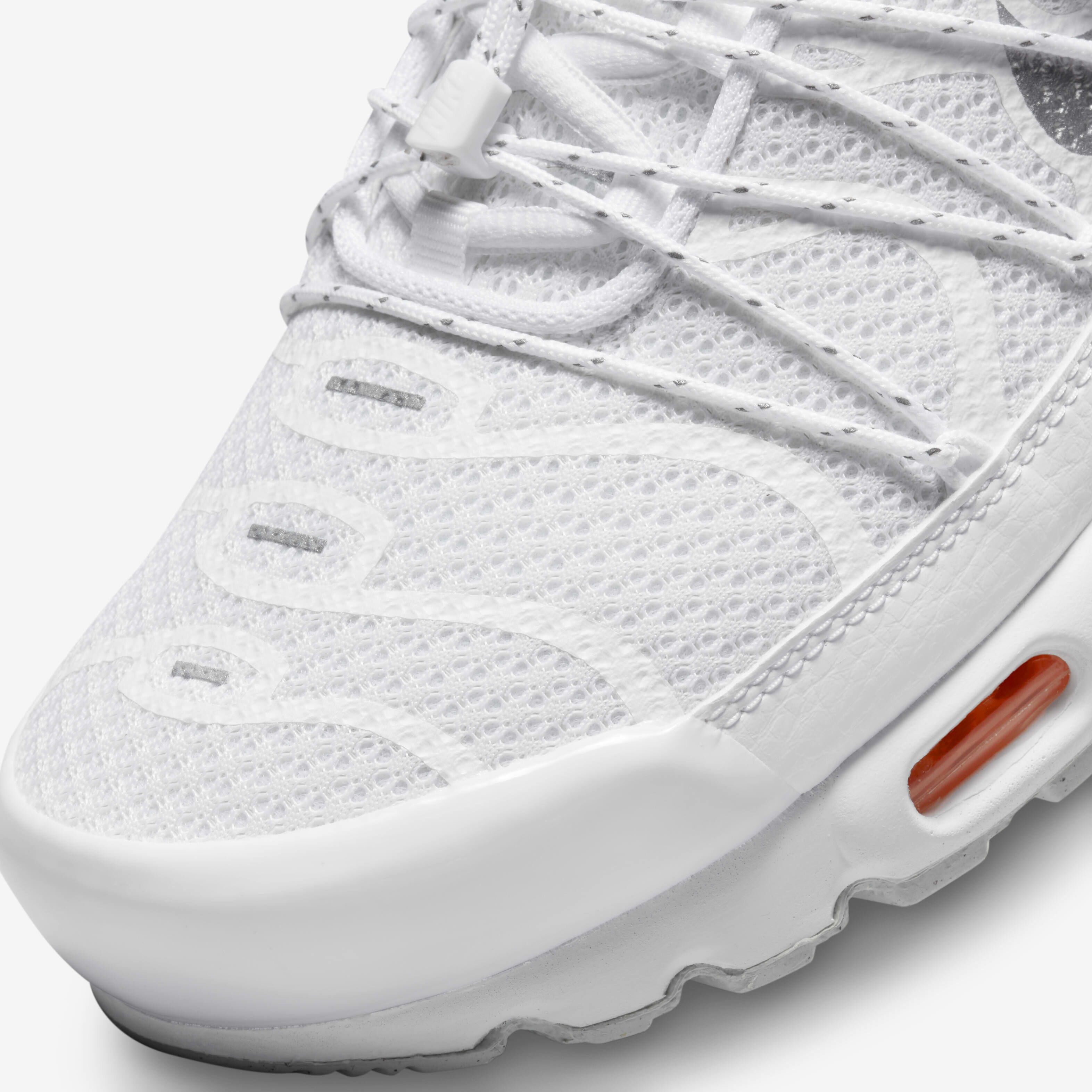 Buy Nike Air Max Plus Utility Men s Shoes Nike Saudi Official