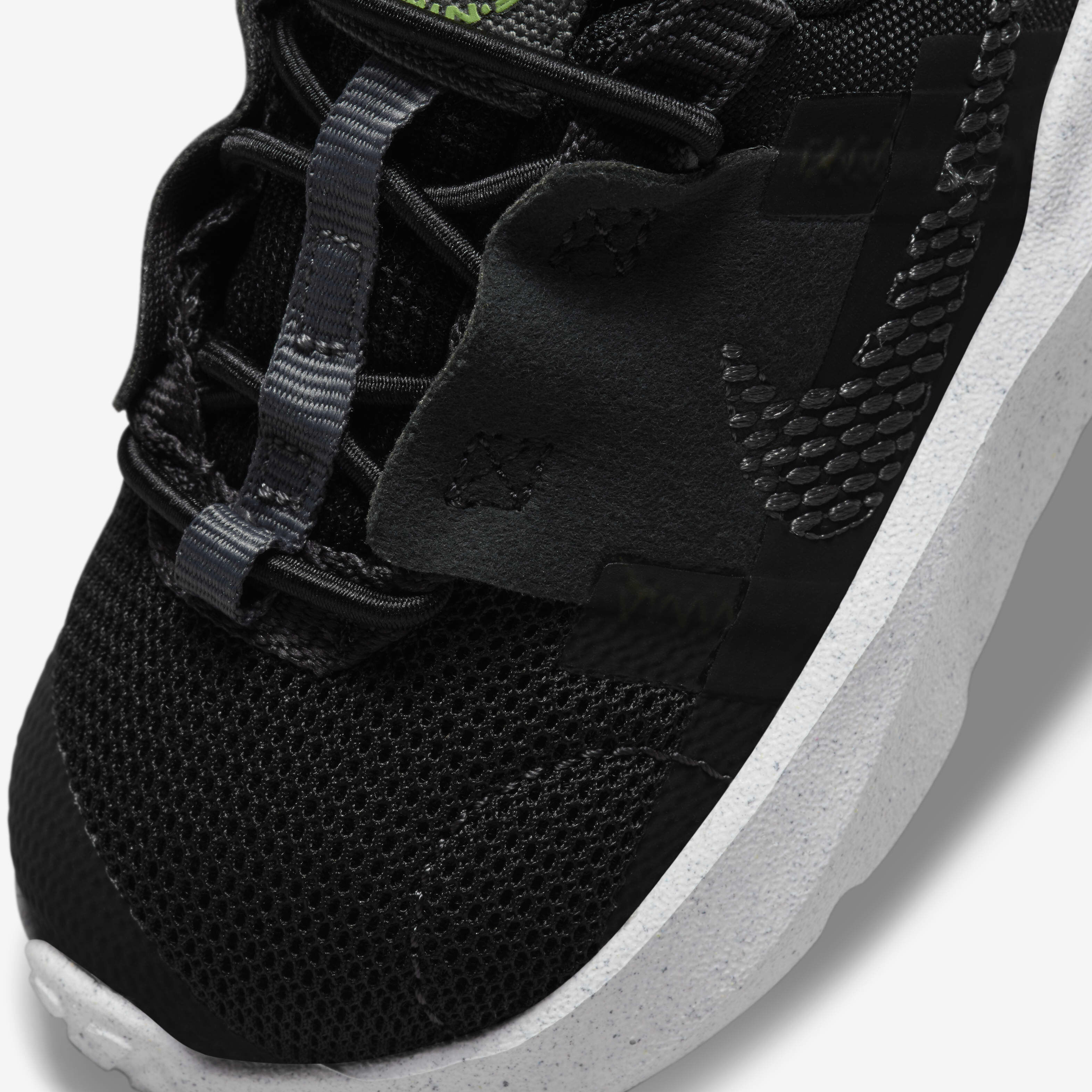 Nike Crater Impact image number 6