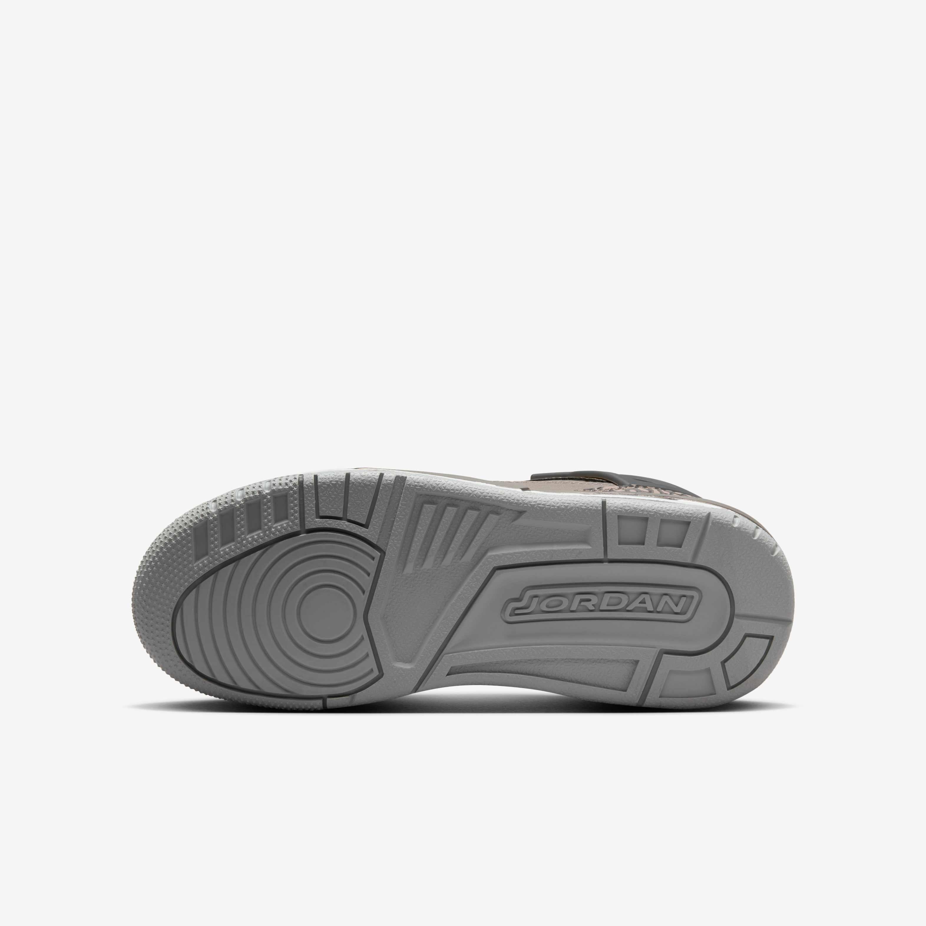 Jordan Spizike Low image number 1