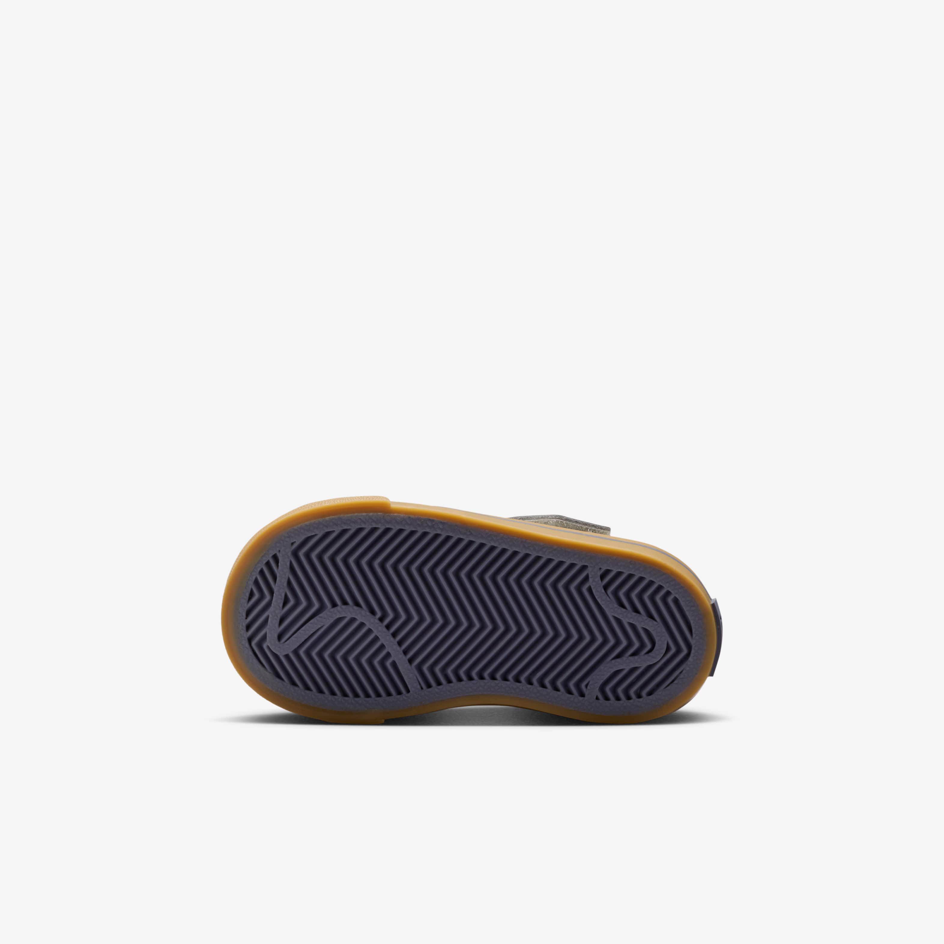 NikeCourt Legacy image number 1