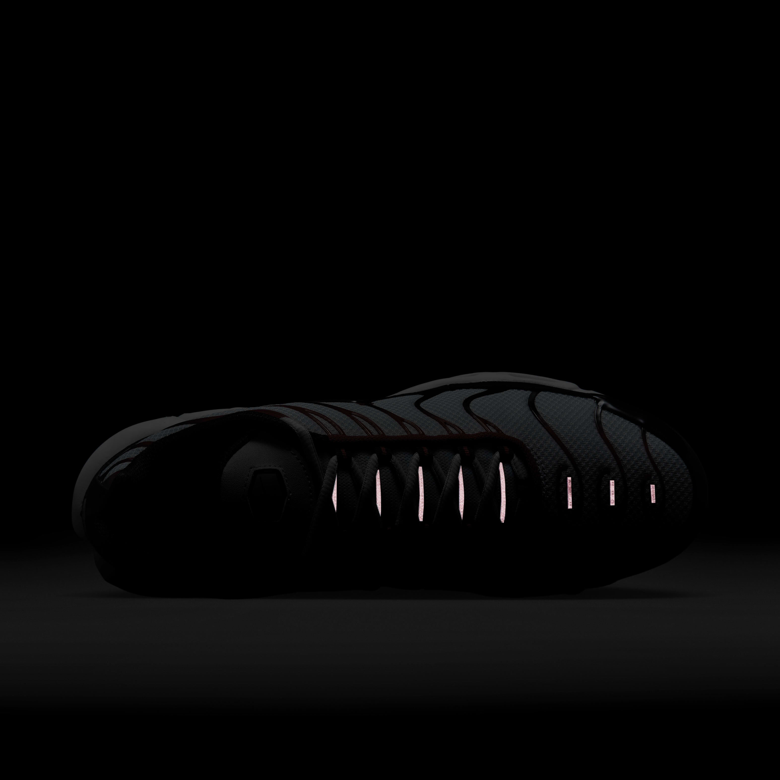 Nike Air Max Plus image number 8