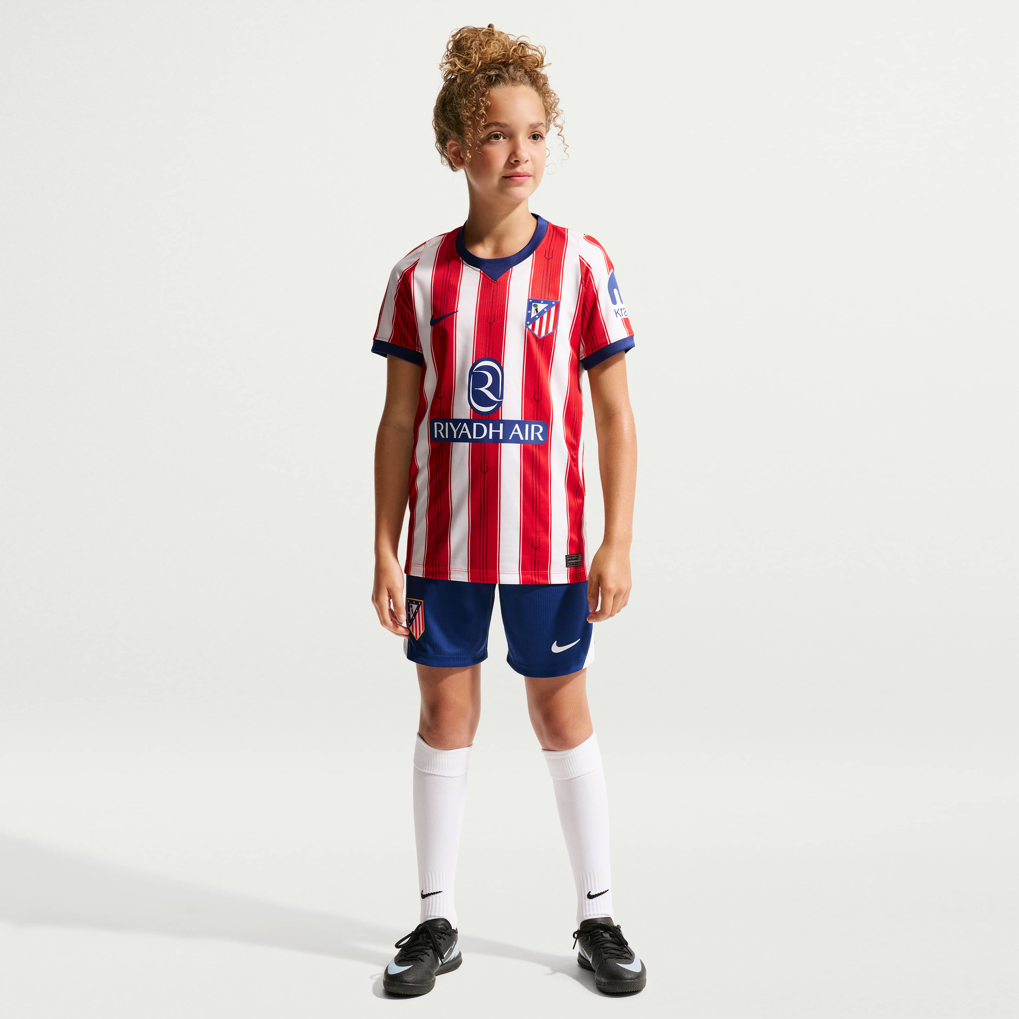 Zoom image
