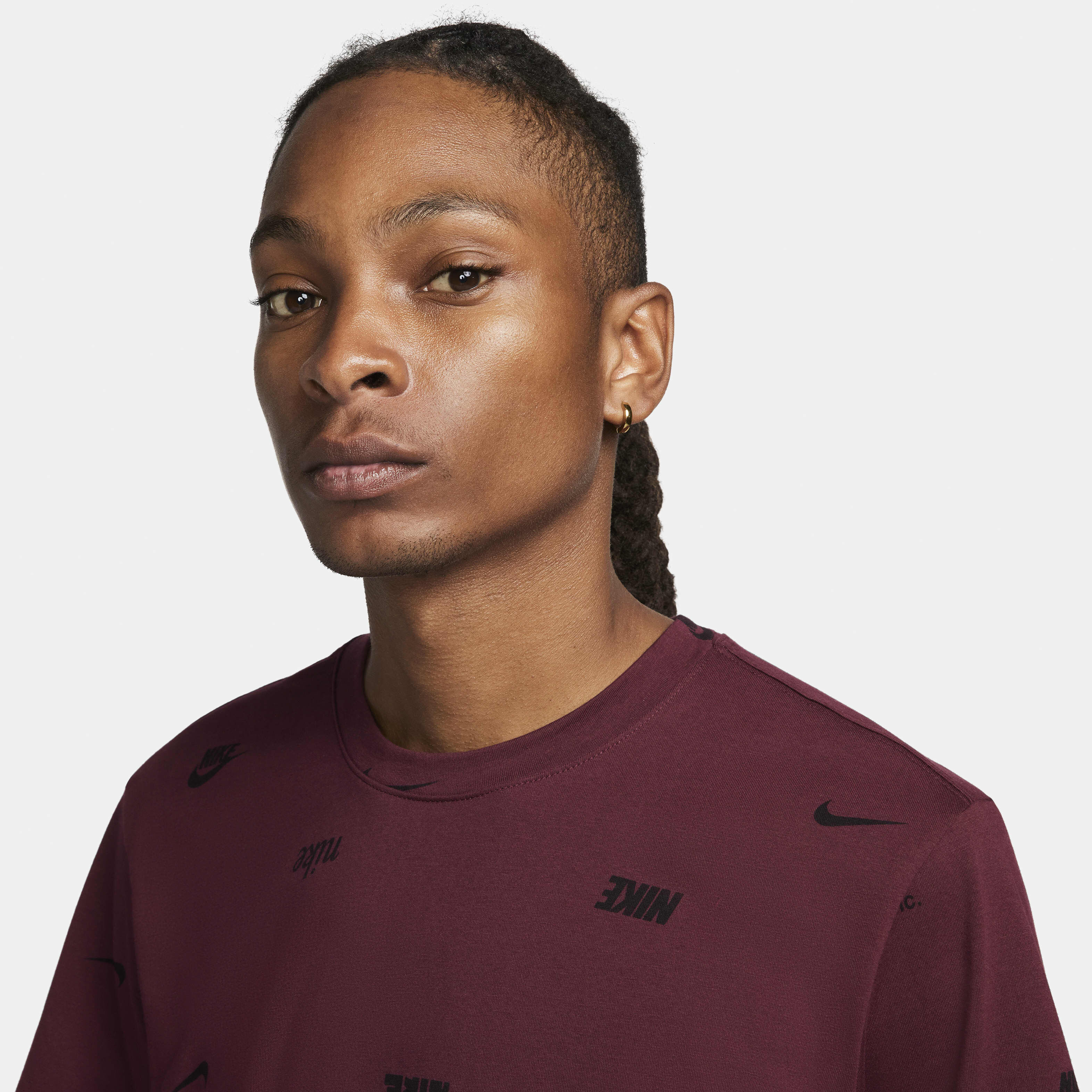 Nike Club image number 2