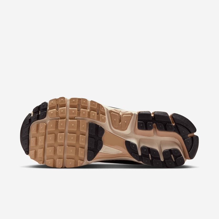 Nike Zoom Vomero 5 image number 1 Nike Zoom Vomero 5 image number 1