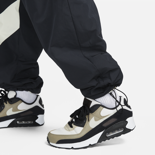 Men's nike sales big swoosh shoes
