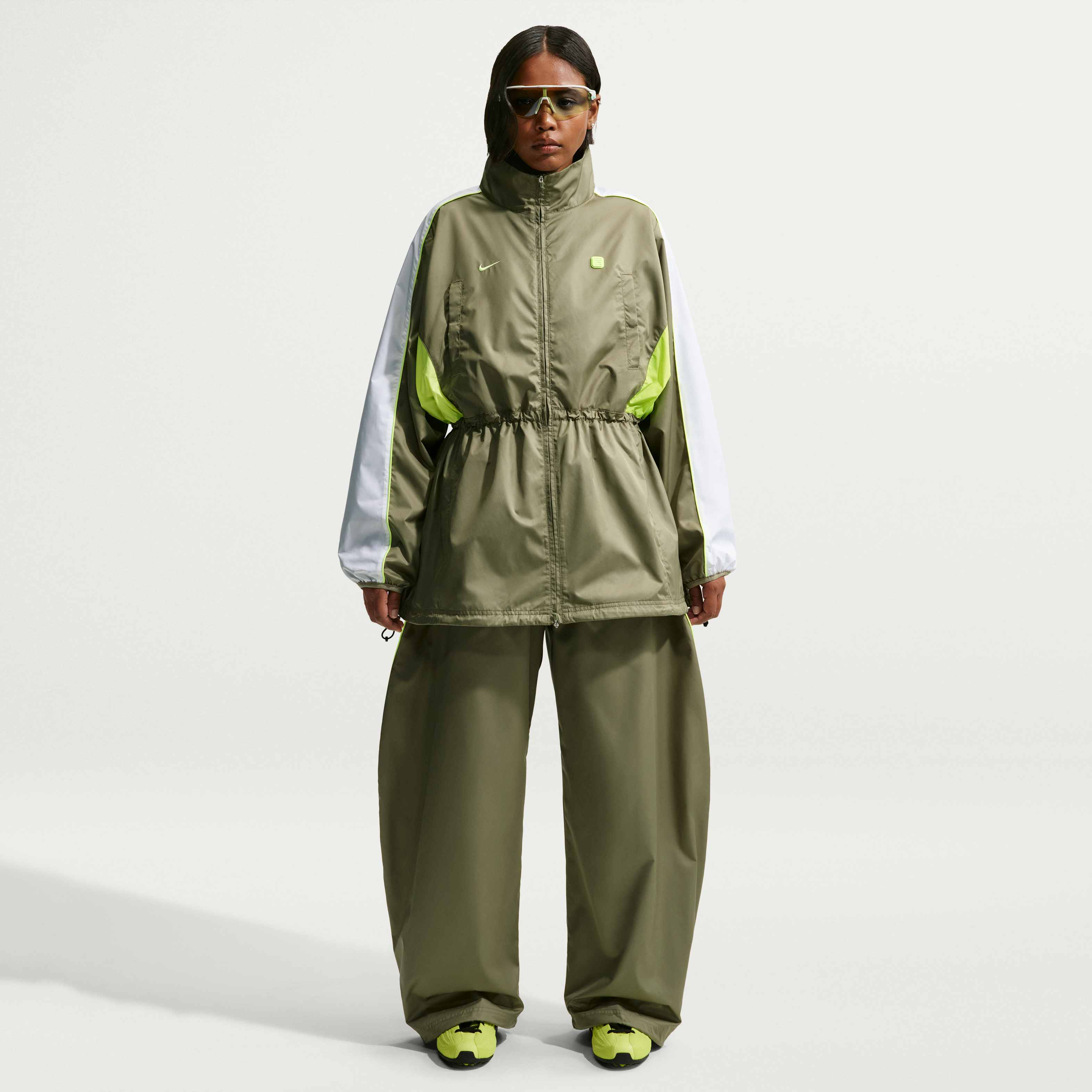 نايكي سبورتسوير شوكس image number 3