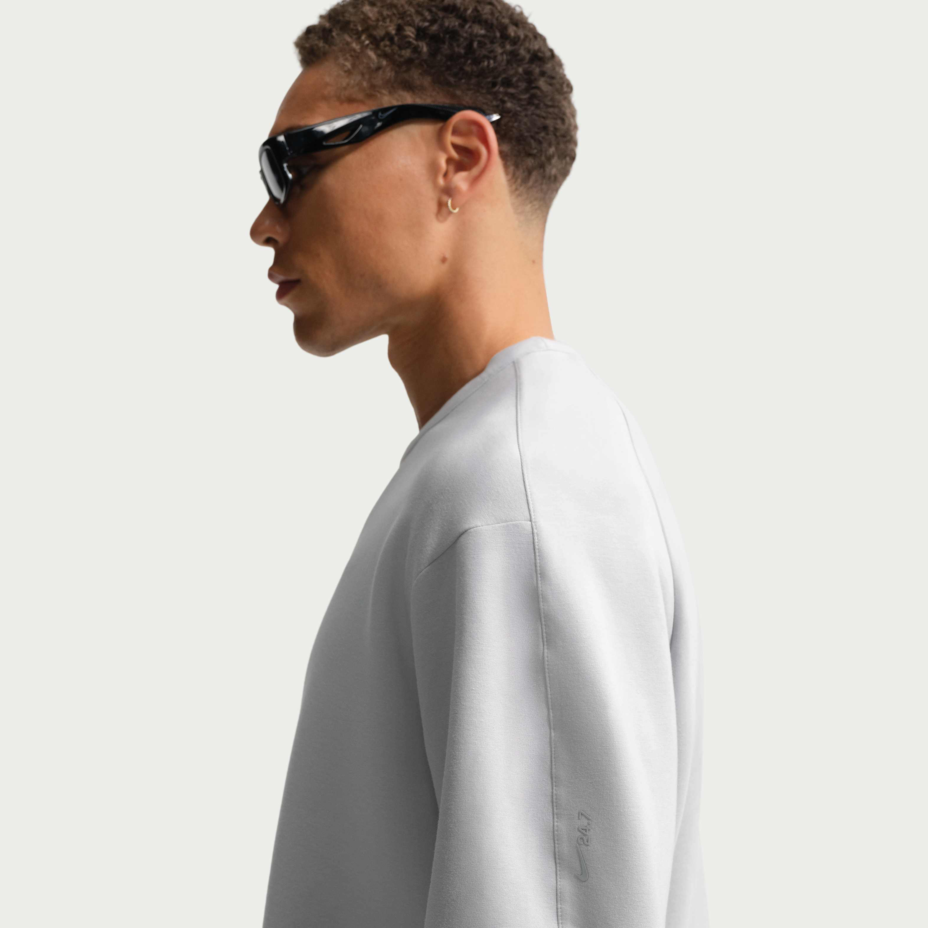 نايكي 24.7 امبوسبلي سوفت image number 2