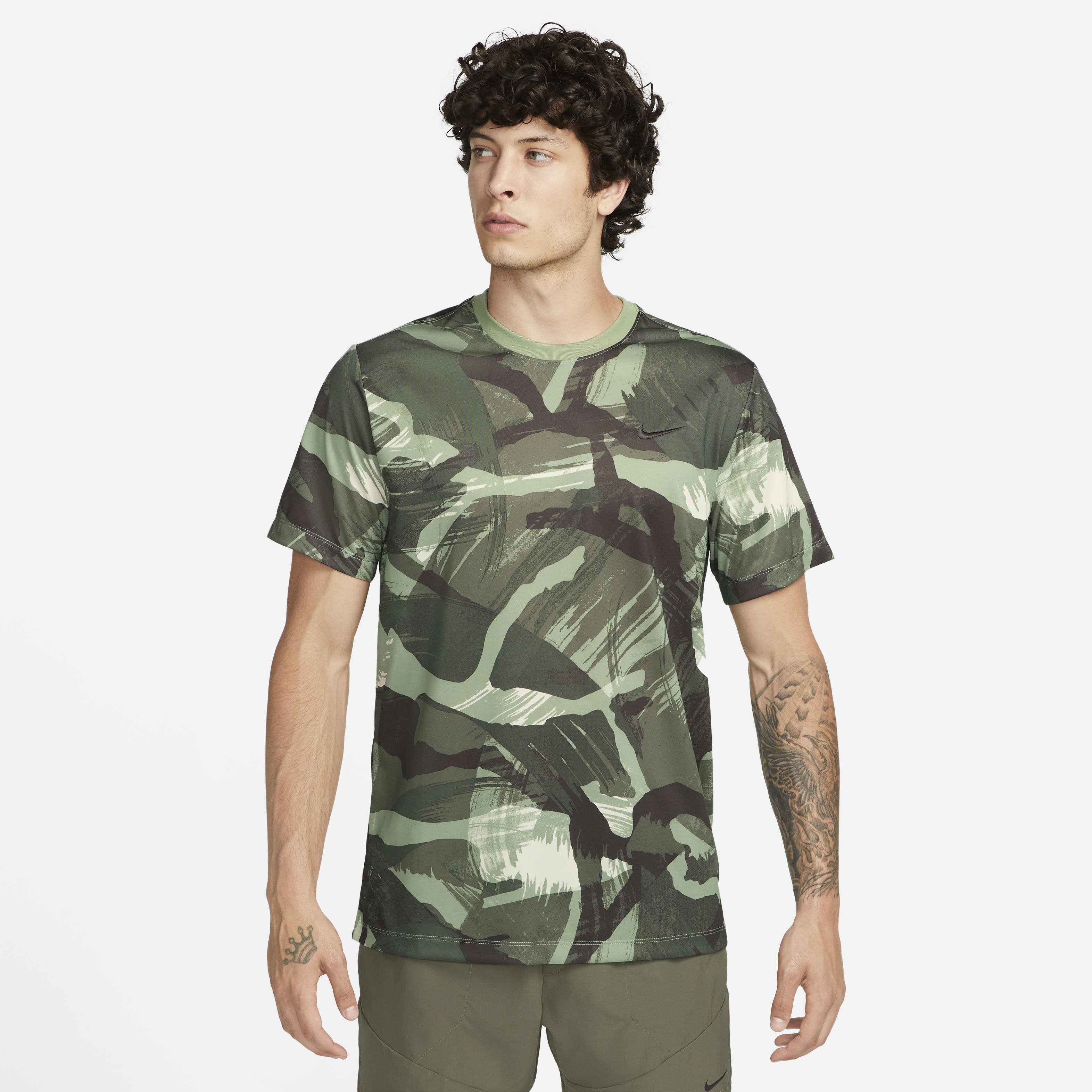 Nike legend camo clearance
